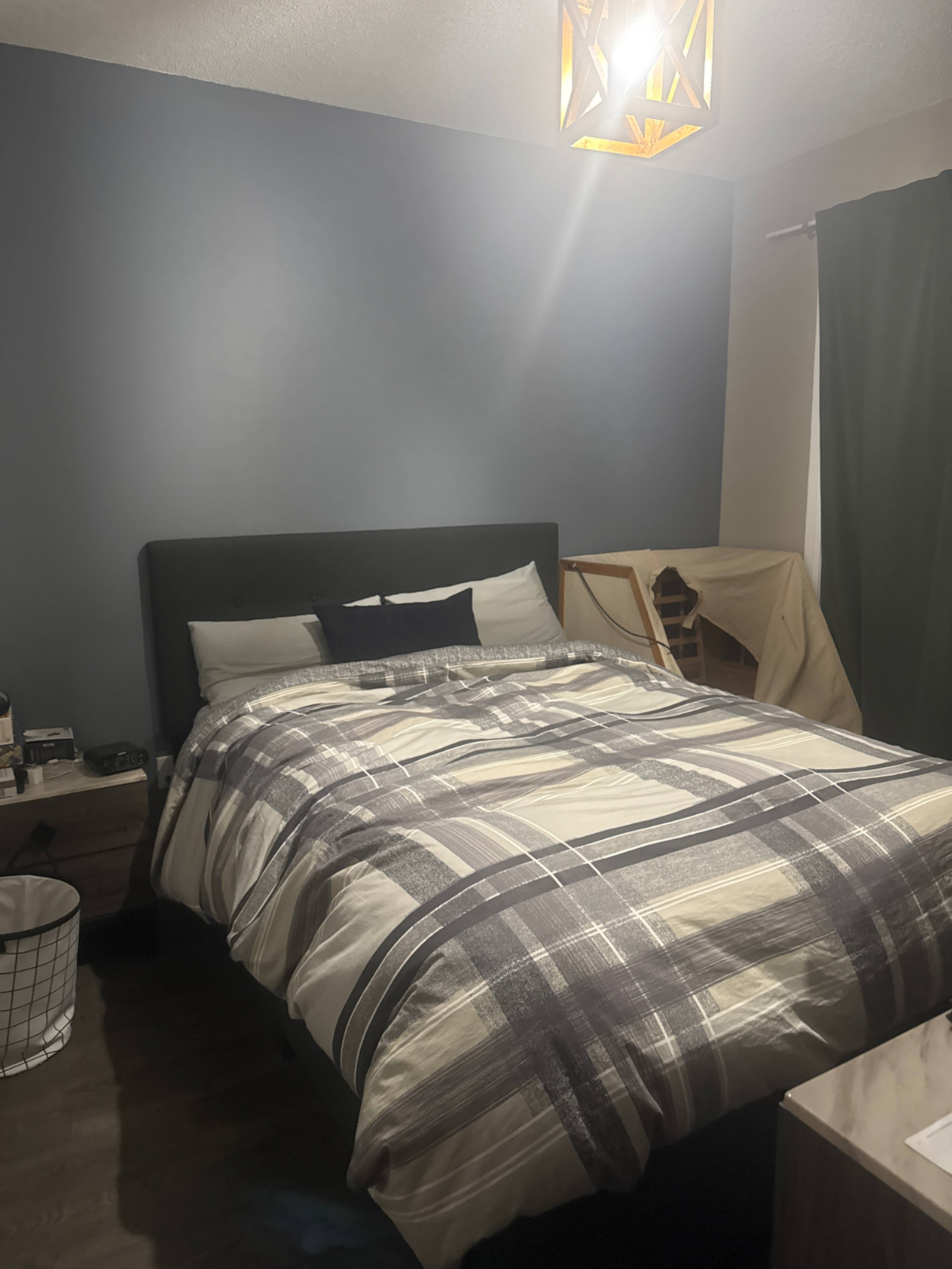 2 室  · 1 卫 for rent $2,200 / 月