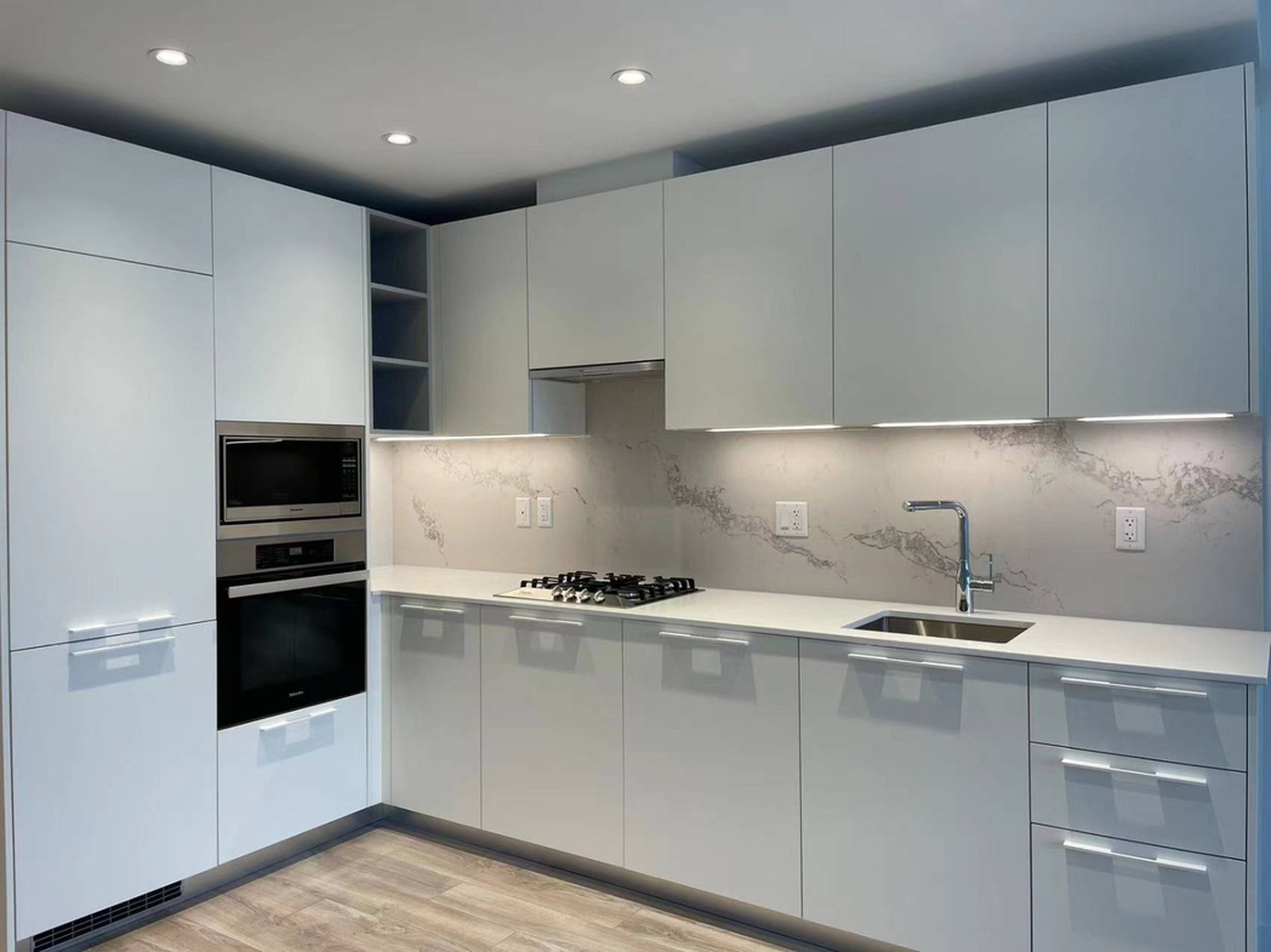 1 室  · 1 卫 for rent $2,000 / 月