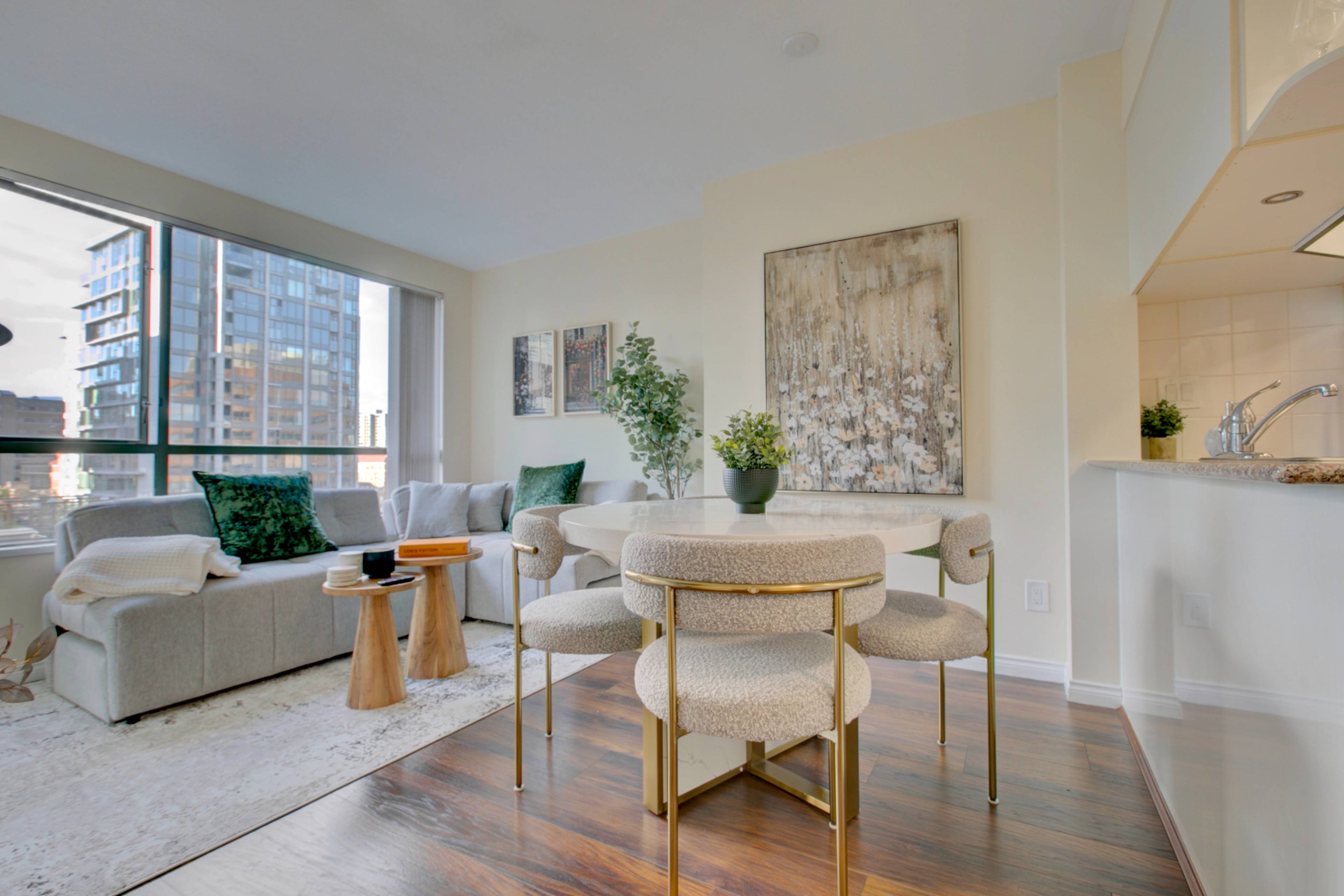 1 ch.  · 1 s. de bains for rent $3,450 / mois