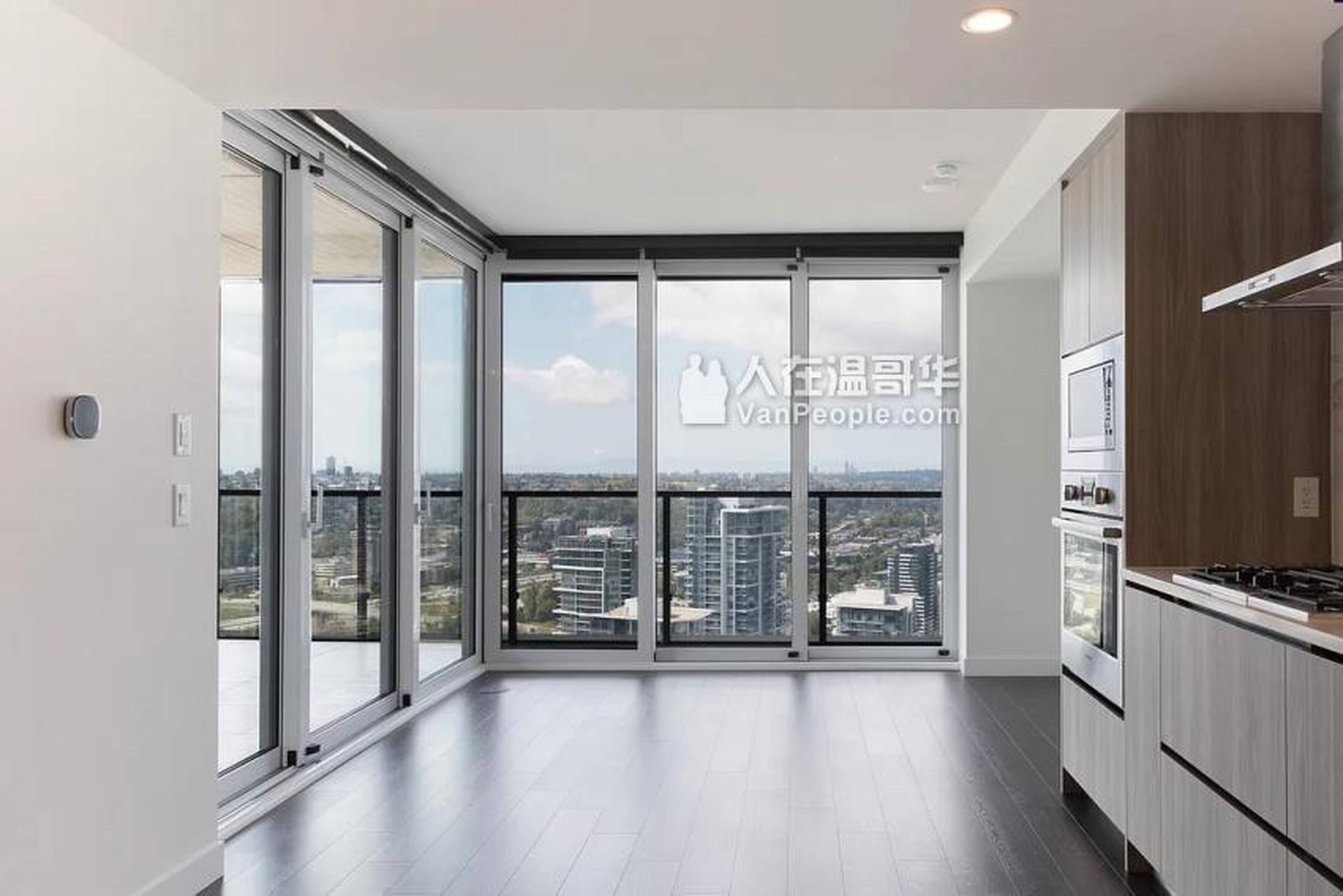 2 ch.  · 2 s. de bains for rent $3,000 / mois