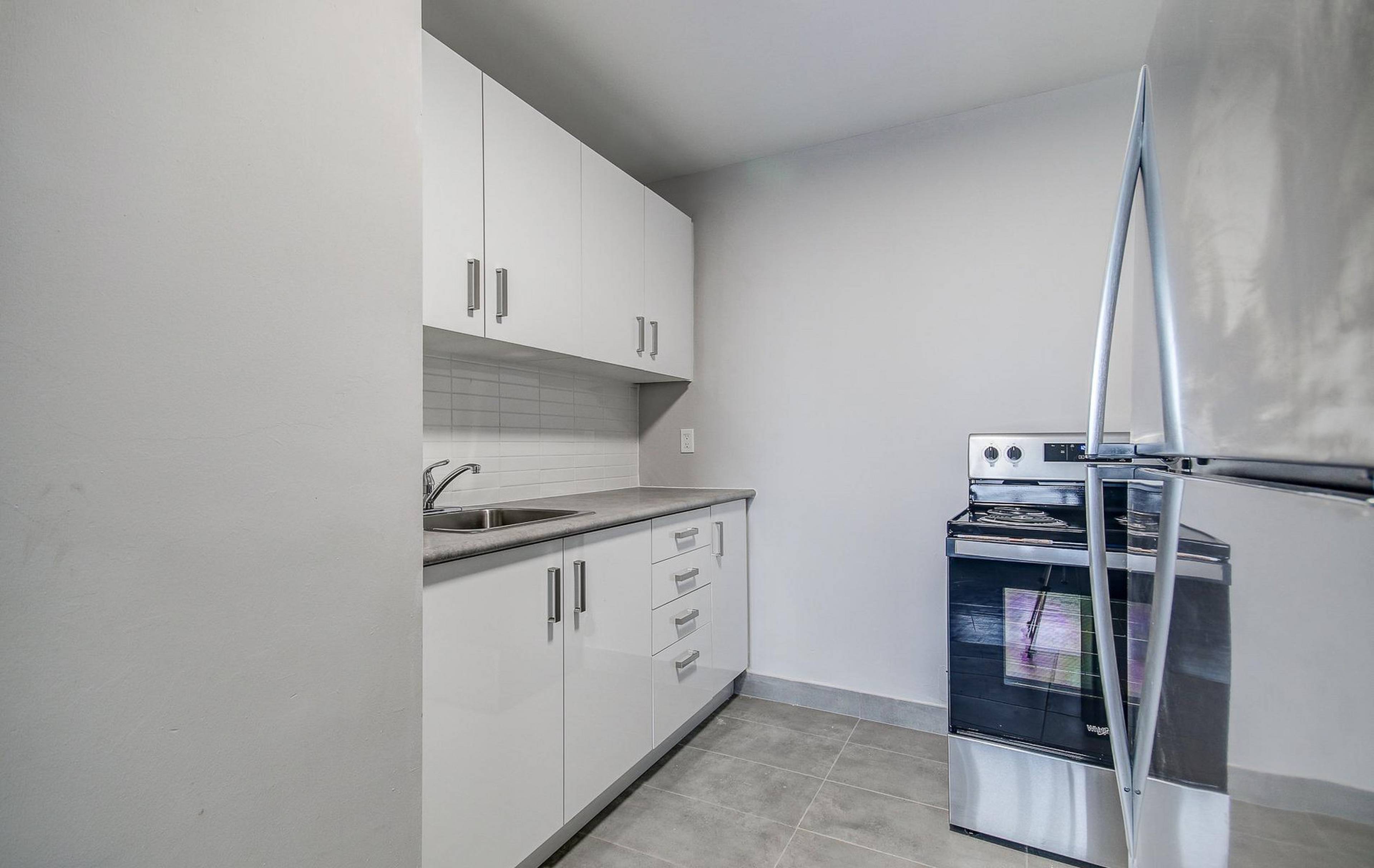 2 室  · 1 卫 for rent $2,300 / 月