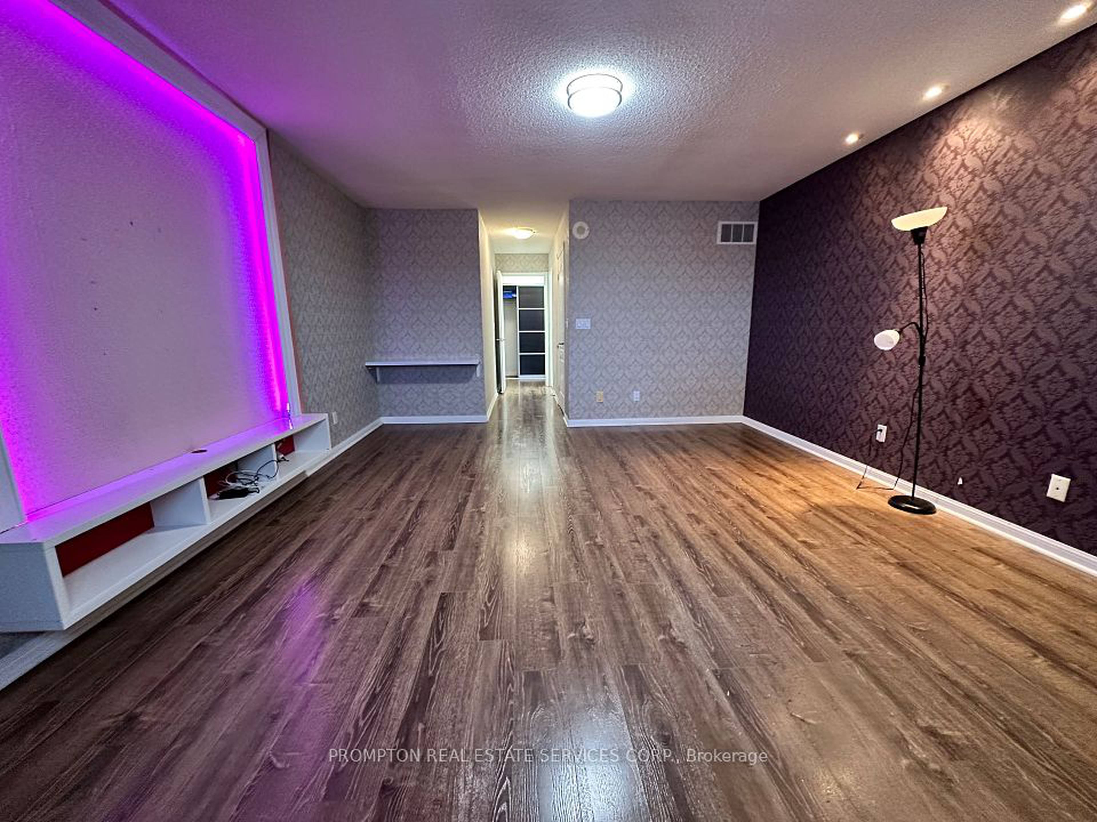 4 室  · 3 卫 for rent $2,800 / 月