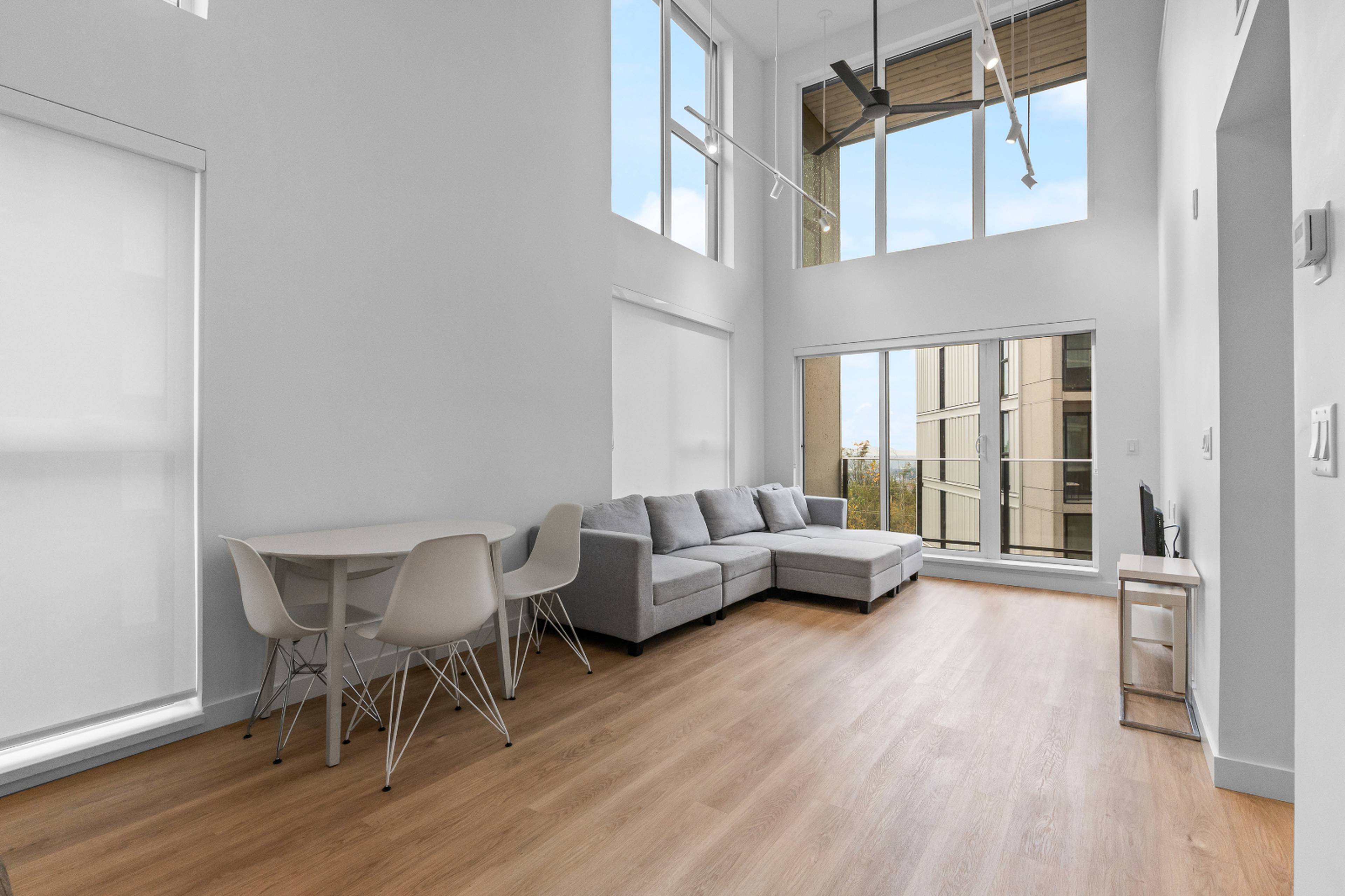 2 Bed  · 2 Bath for rent $2,700 / month