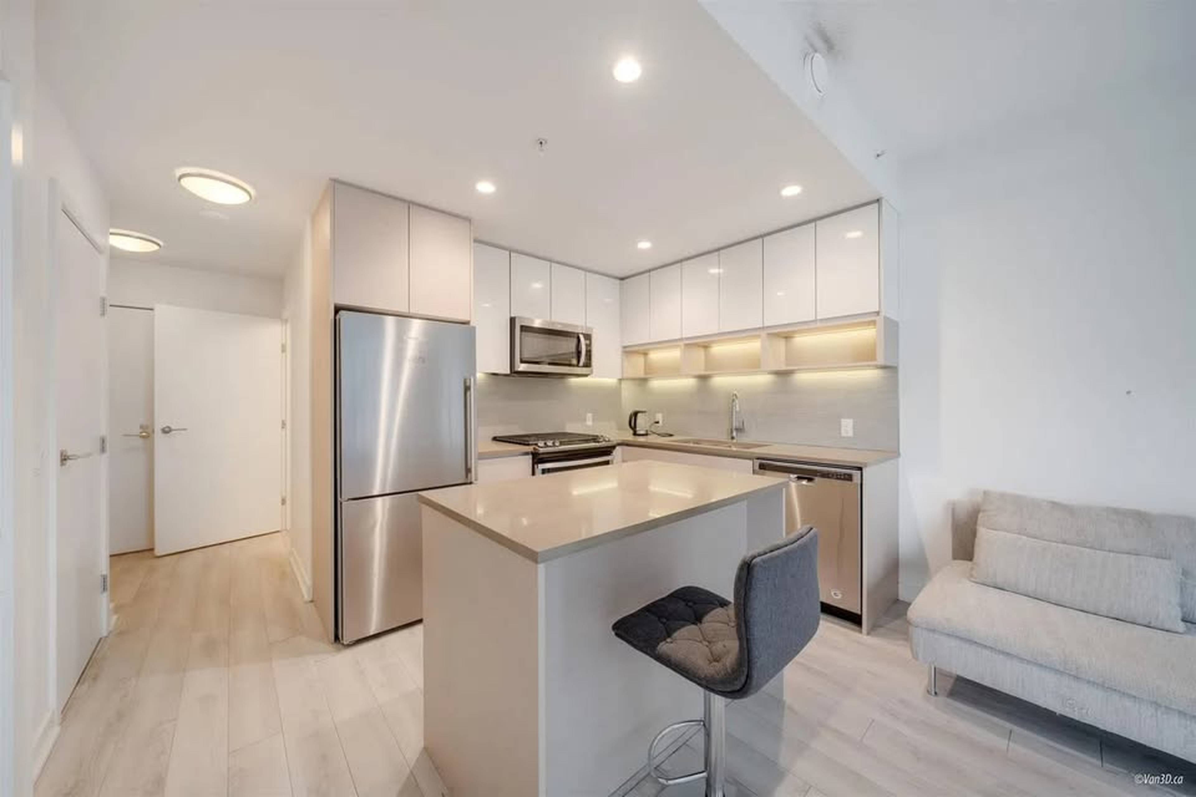 1 室  · 1 卫 for rent $2,250 / 月