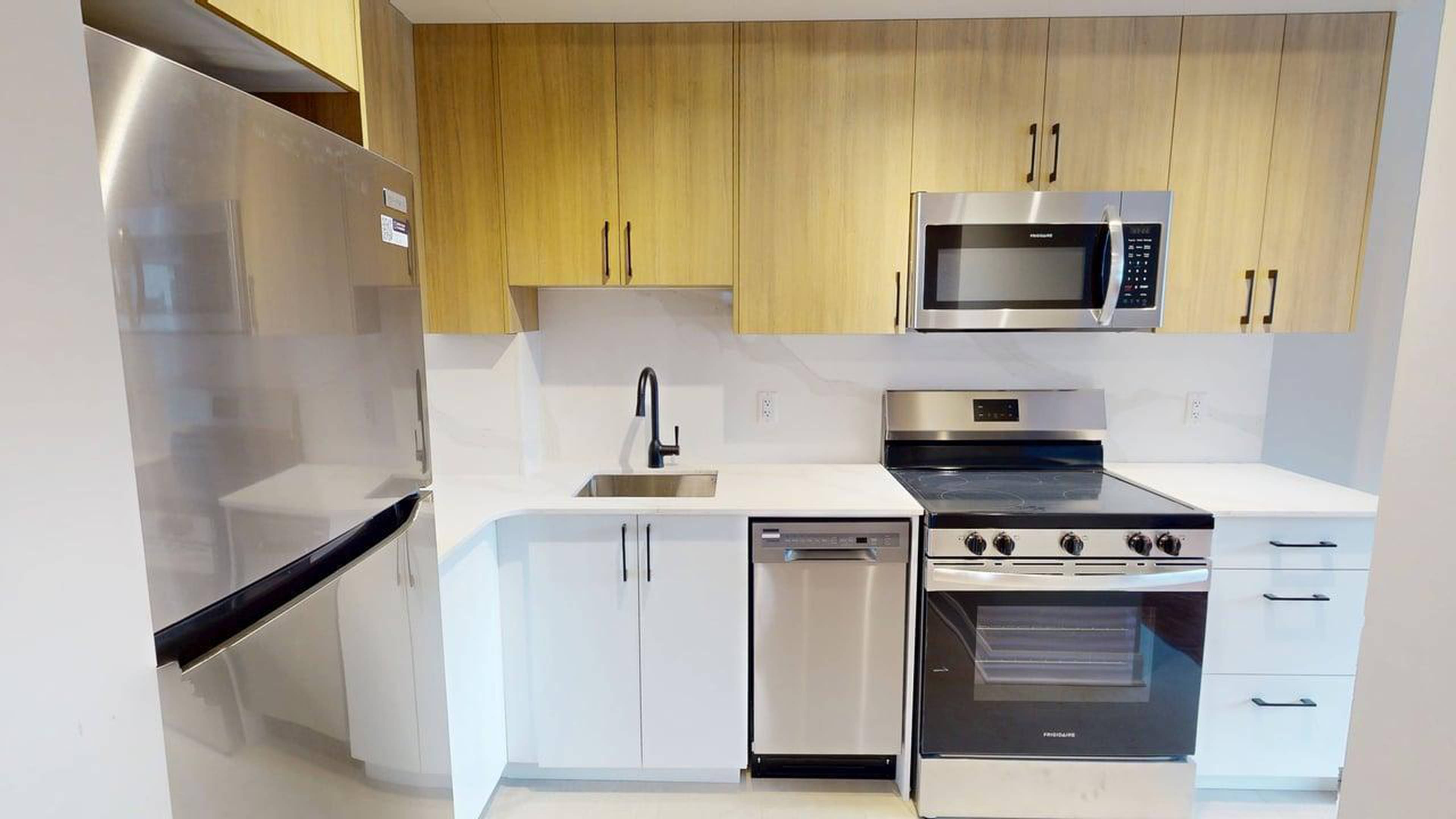 2 Bed  · 1 Bath for rent $2,499 / month