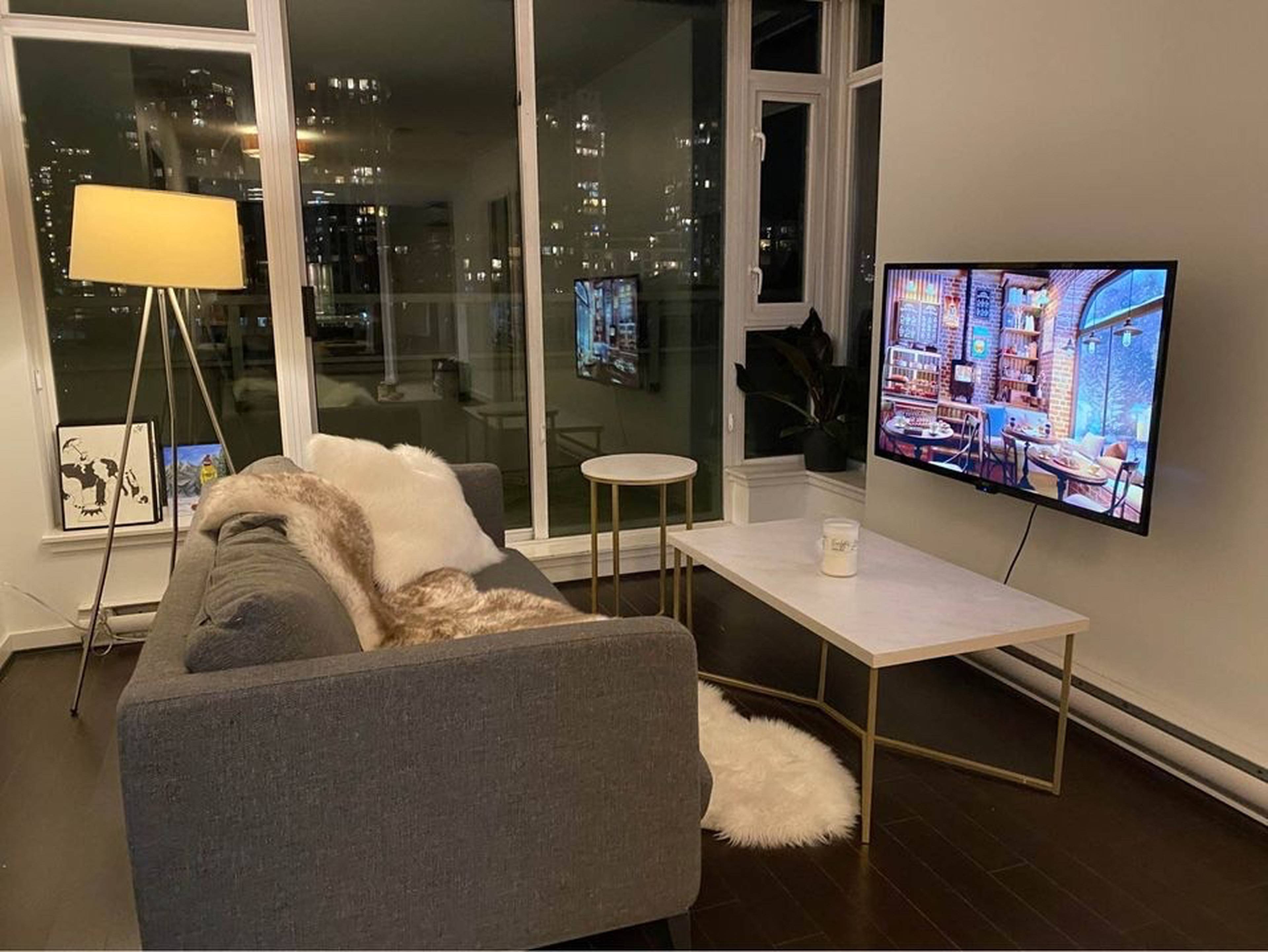 Chambre for rent $2,098 / mois