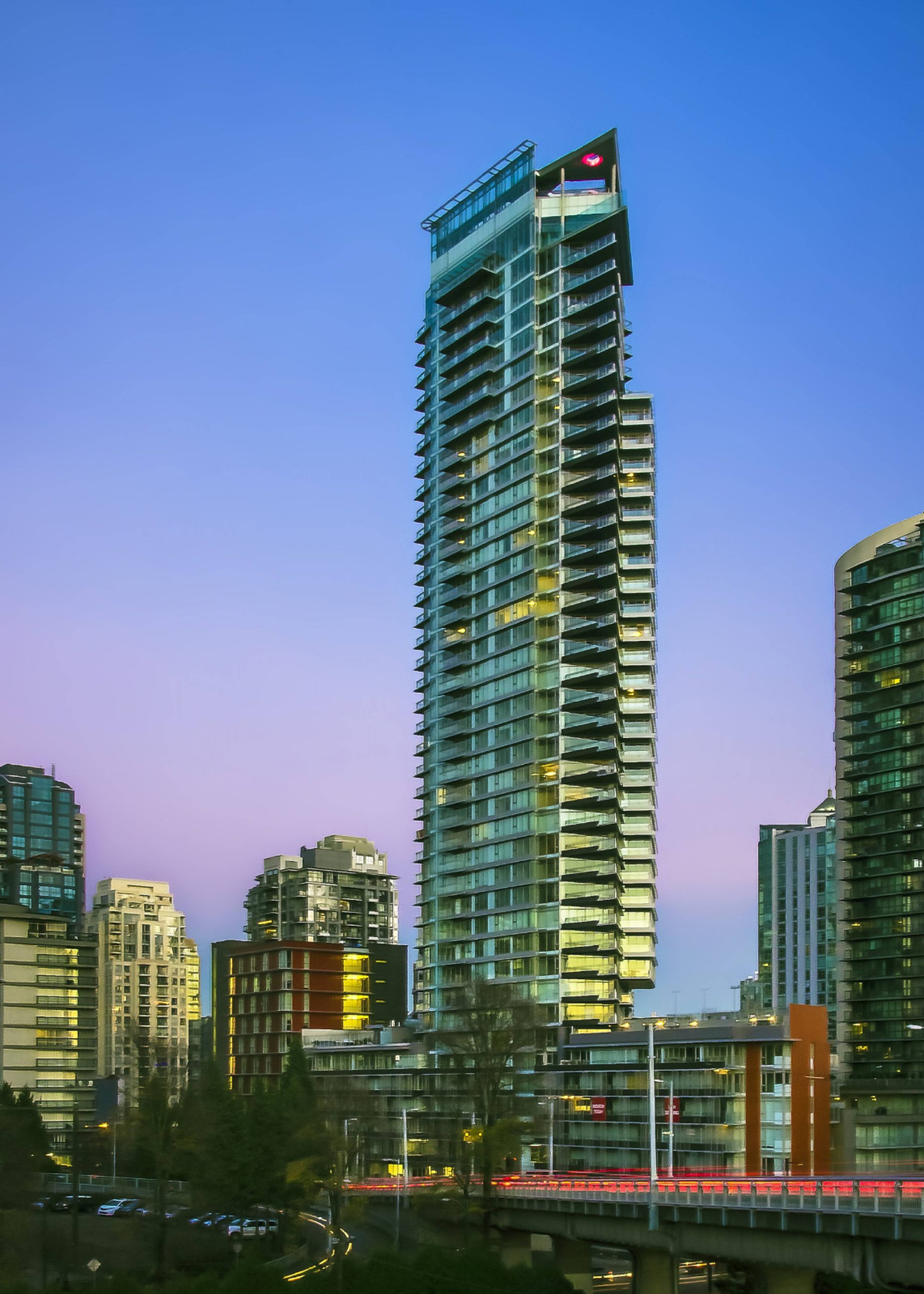 2 室  · 2 卫 for rent $5,400 / 月