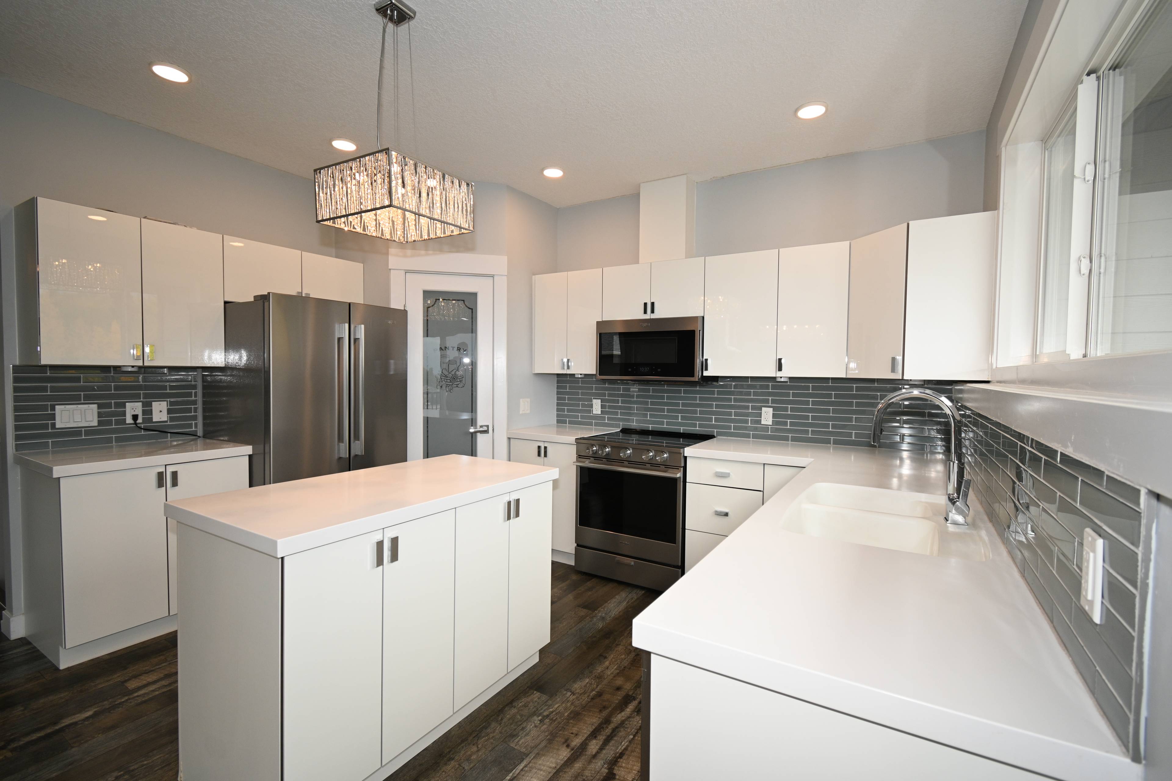 3 Bed  · 2 Bath for rent $2,895 / month