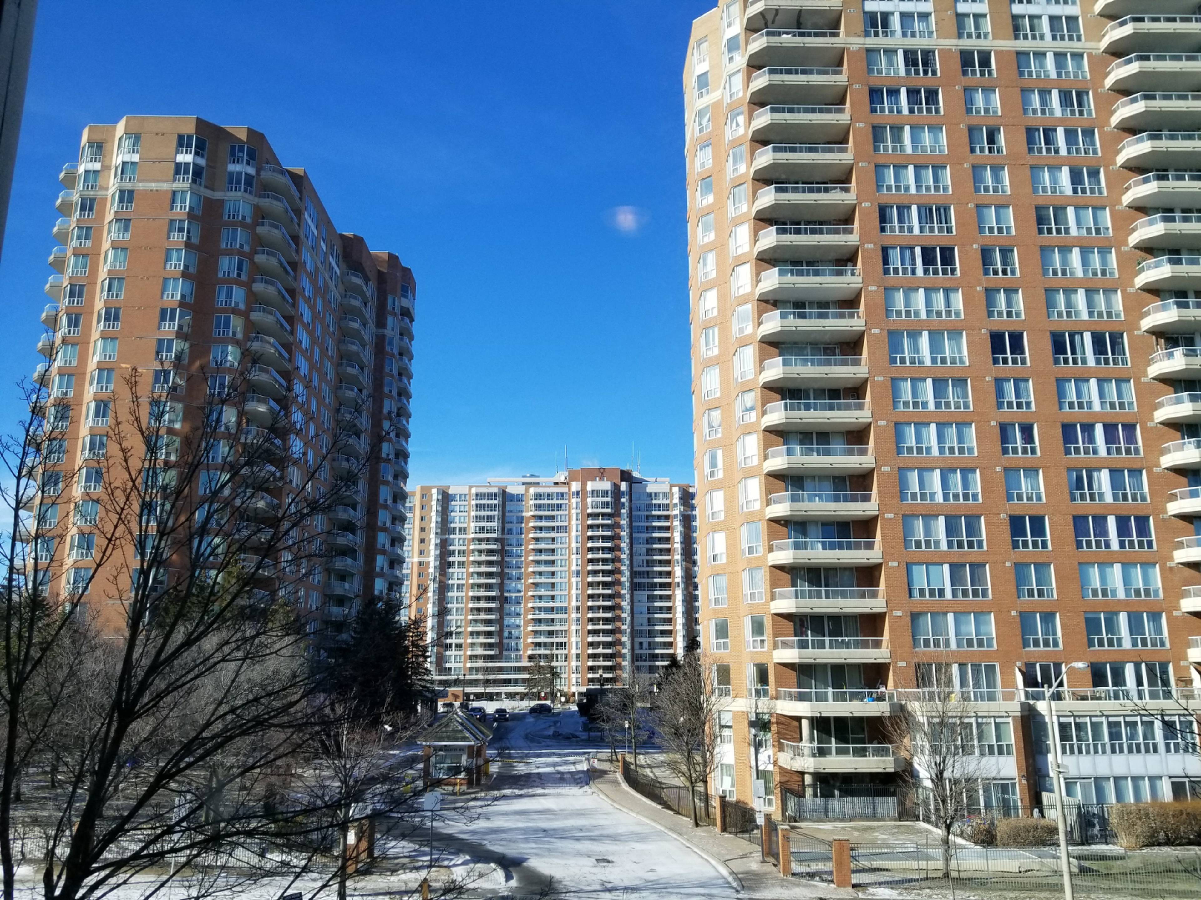 Room for rent $600 / month