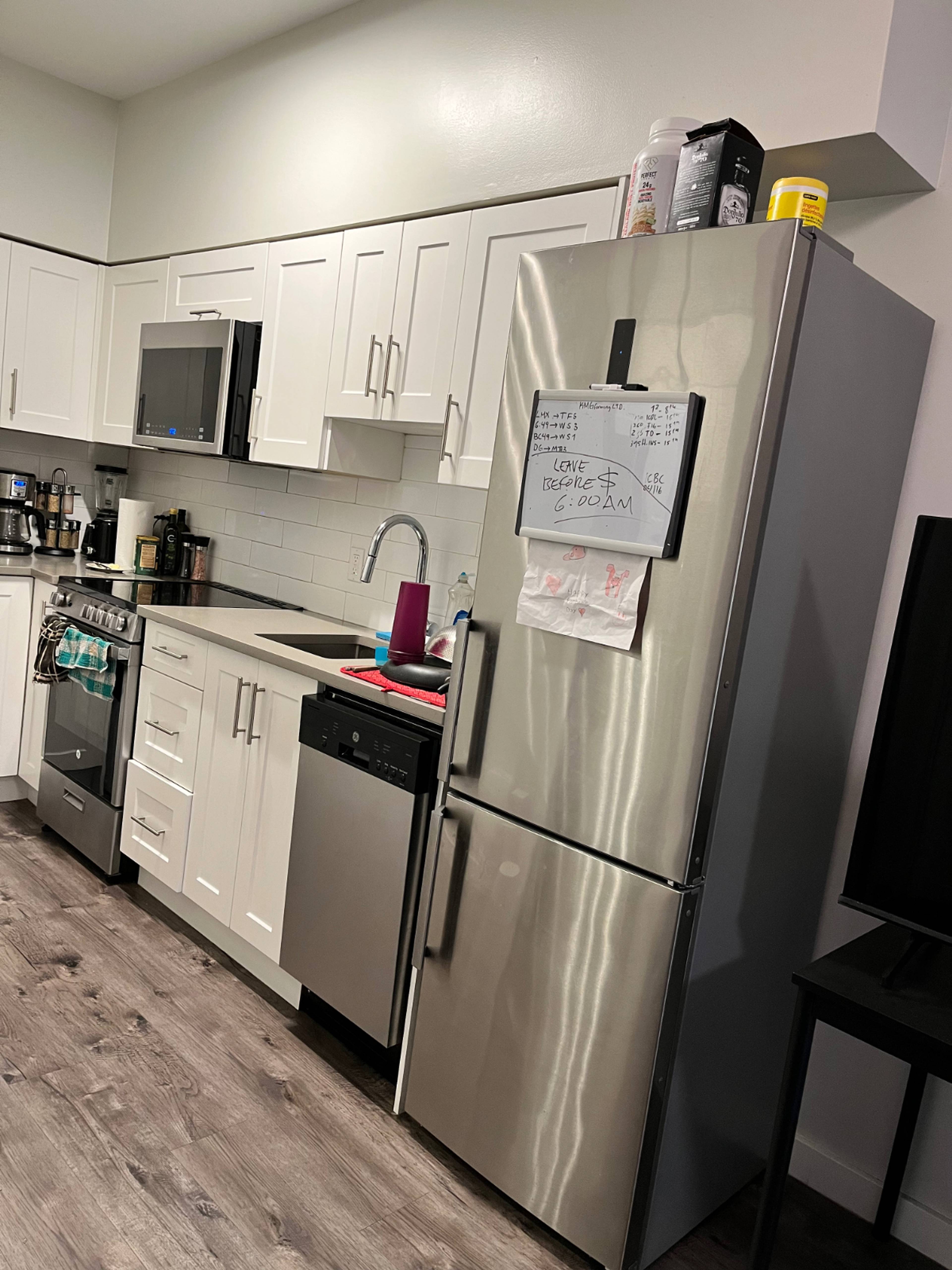 1 ch.  · 1 s. de bains for rent $1,680 / mois