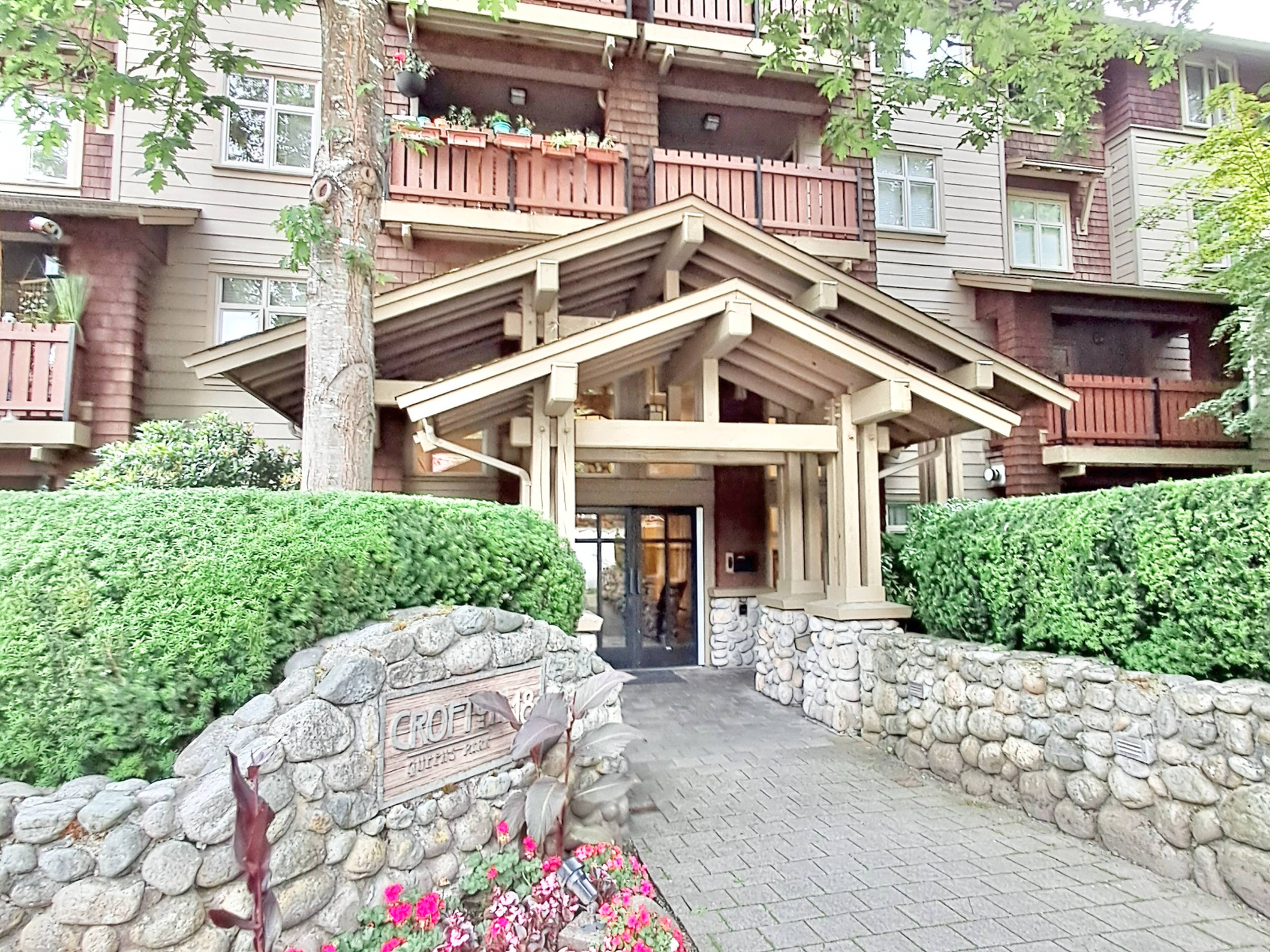 2 室  · 1 卫 for rent $2,750 / 月