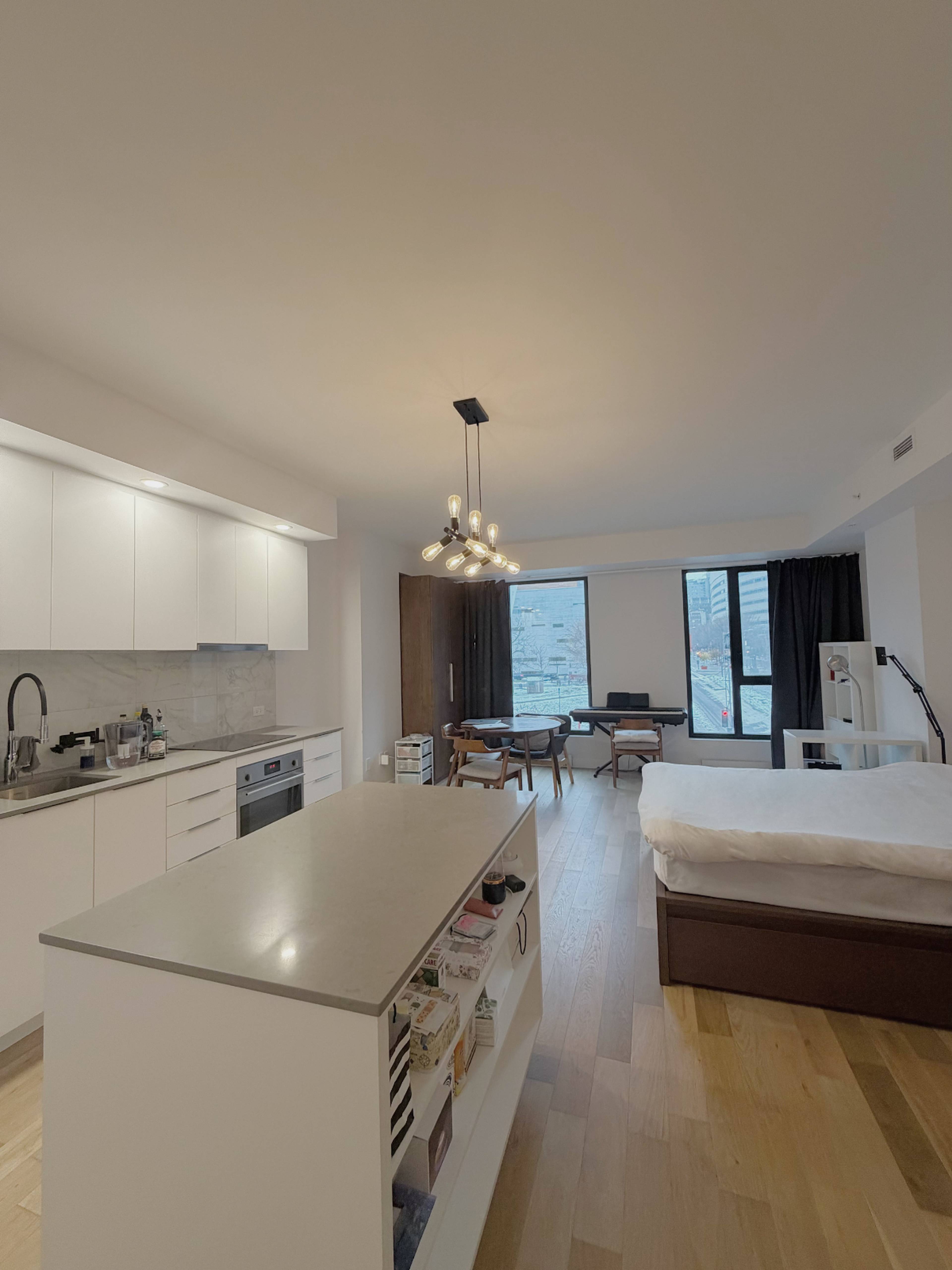 Studio  · 1 s. de bains for rent $1,600 / mois