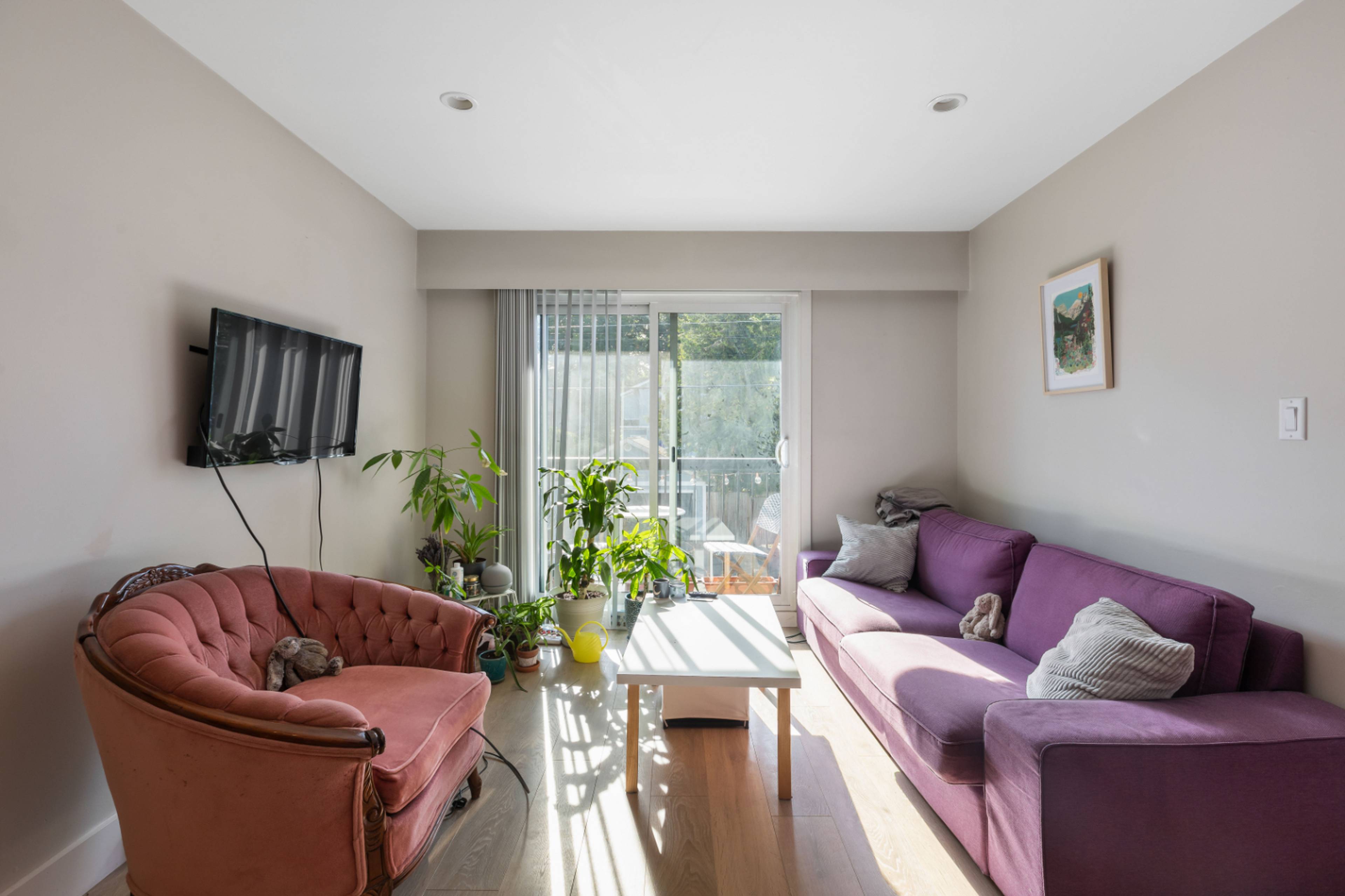 2 ch.  · 1 s. de bains for rent $2,950 / mois