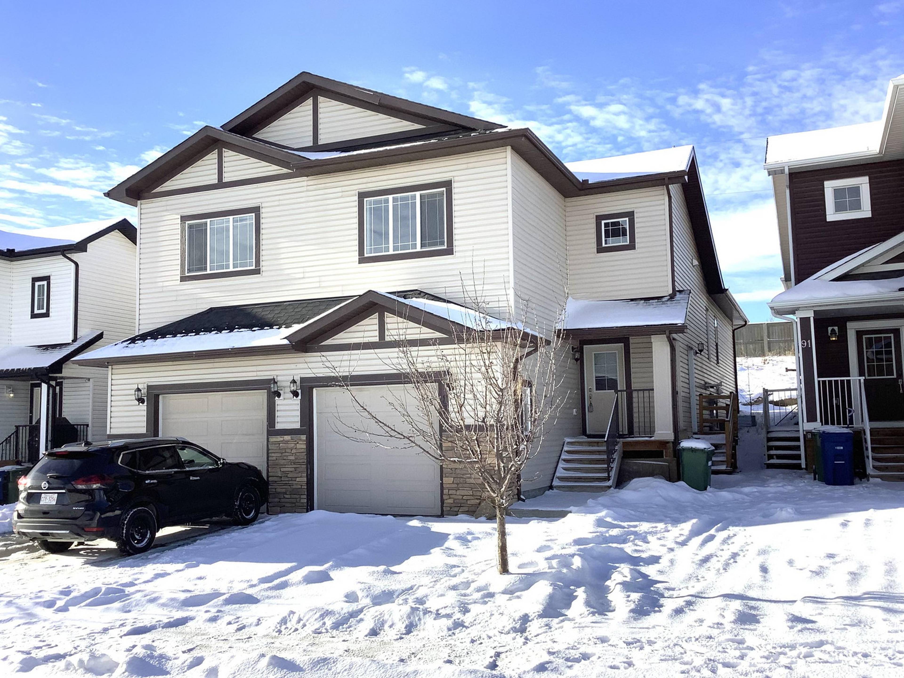 3 Bed  · 2 Bath for rent $2,595 / month