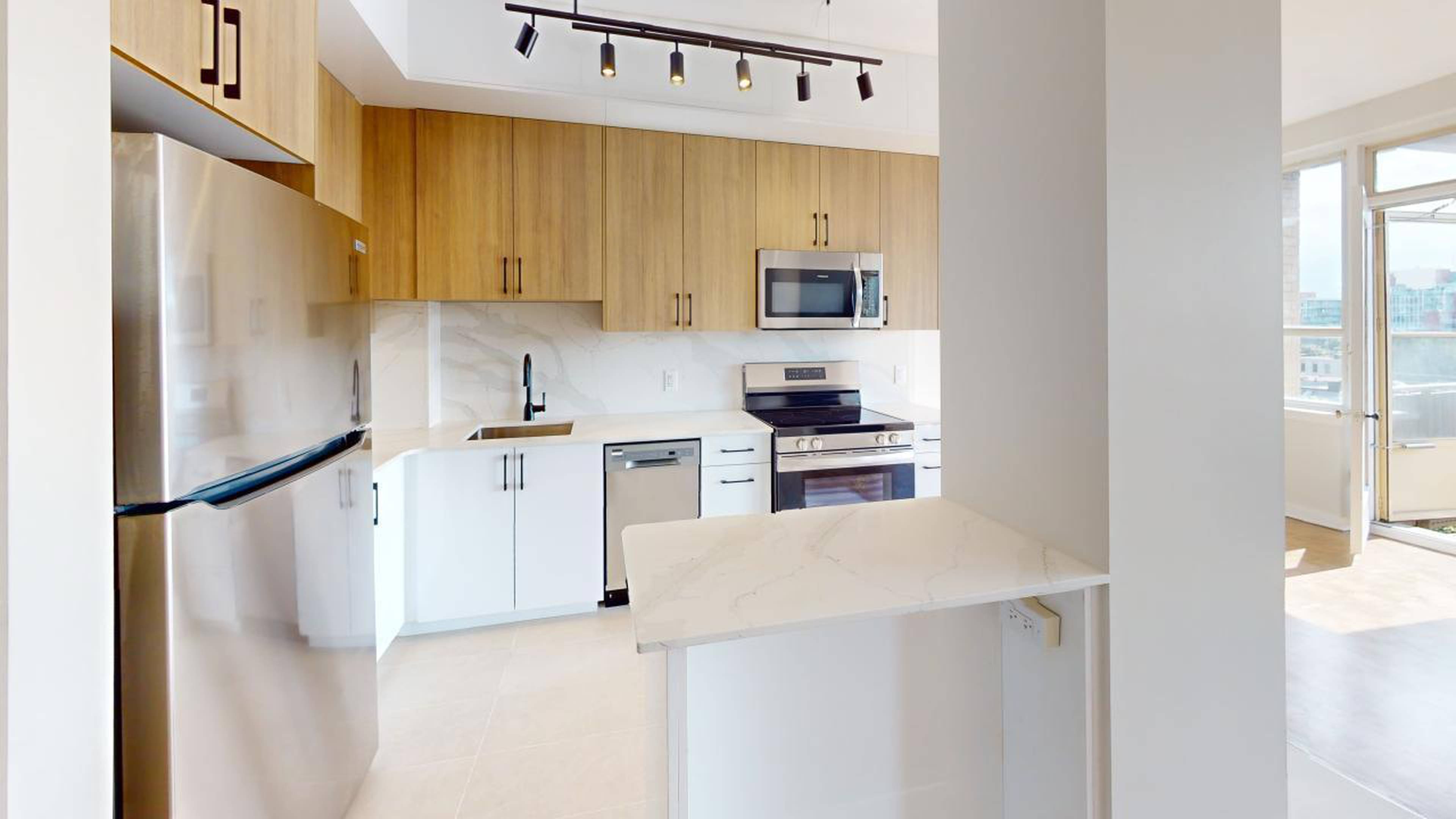 3 室  · 1 卫 for rent $2,949+ / 月