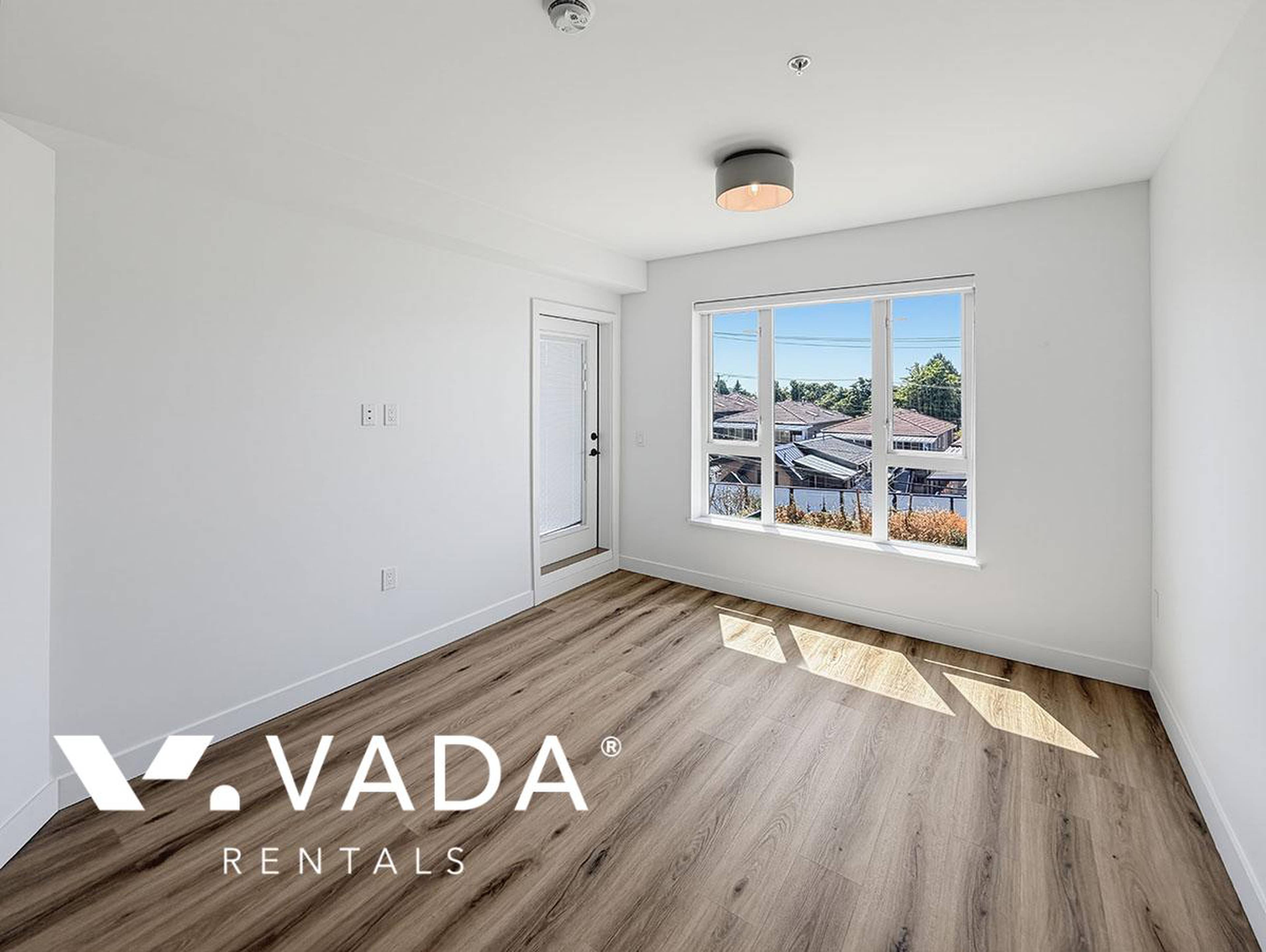 1 ch.  · 1 s. de bains for rent $2,025 / mois