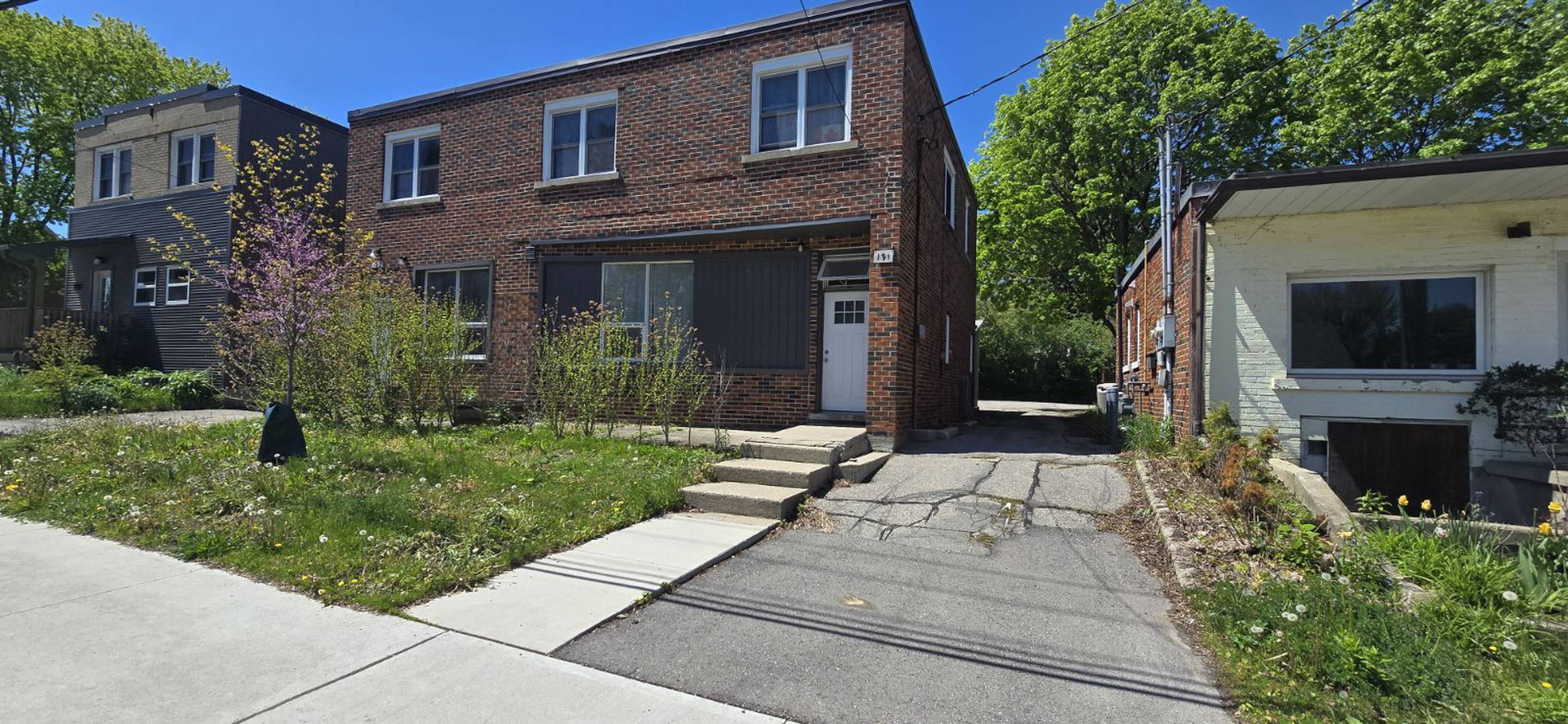 2 Bed  · 1 Bath for rent $1,695 / month