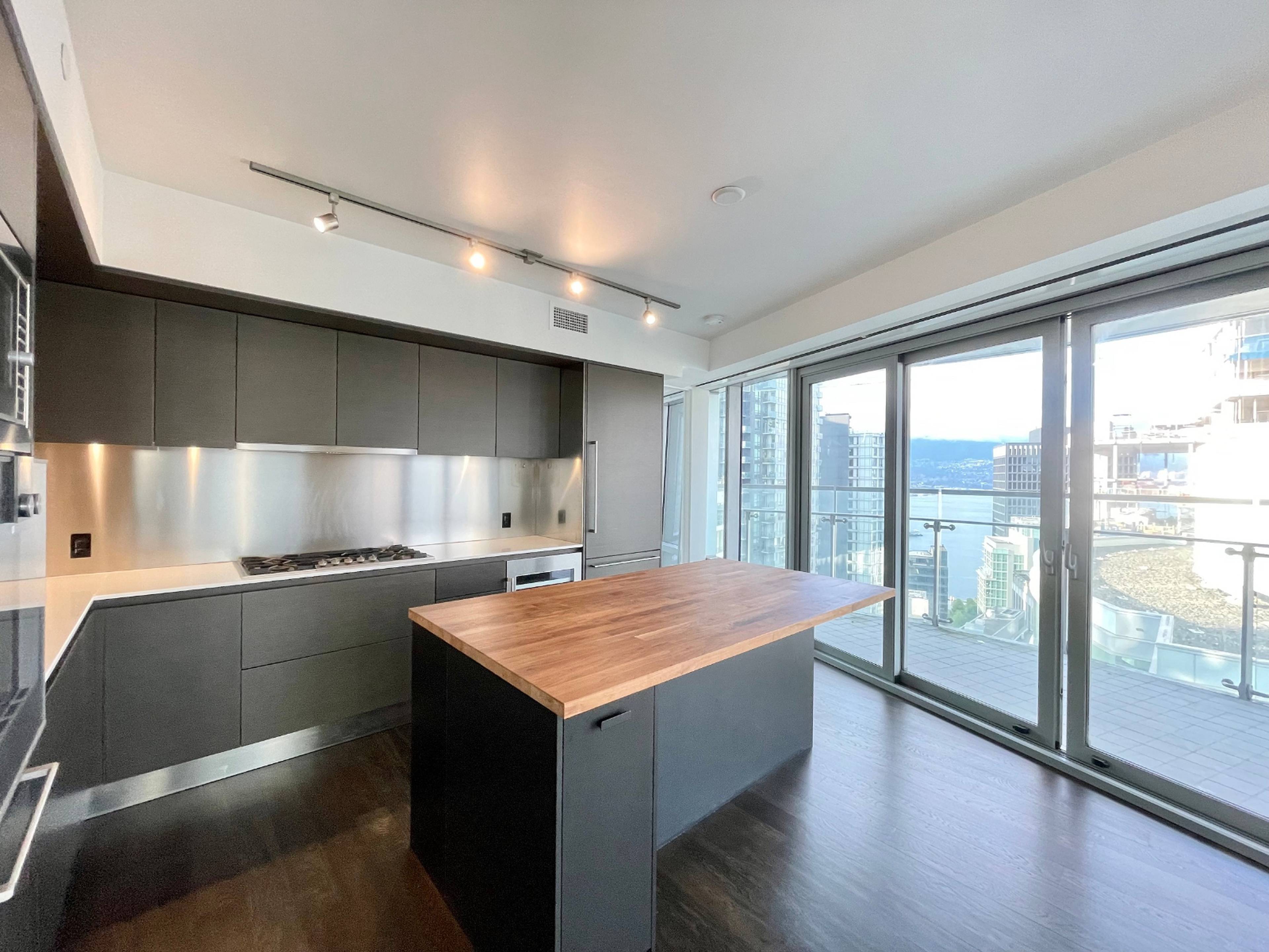 2 Bed  · 3 Bath for rent $5,400 / month