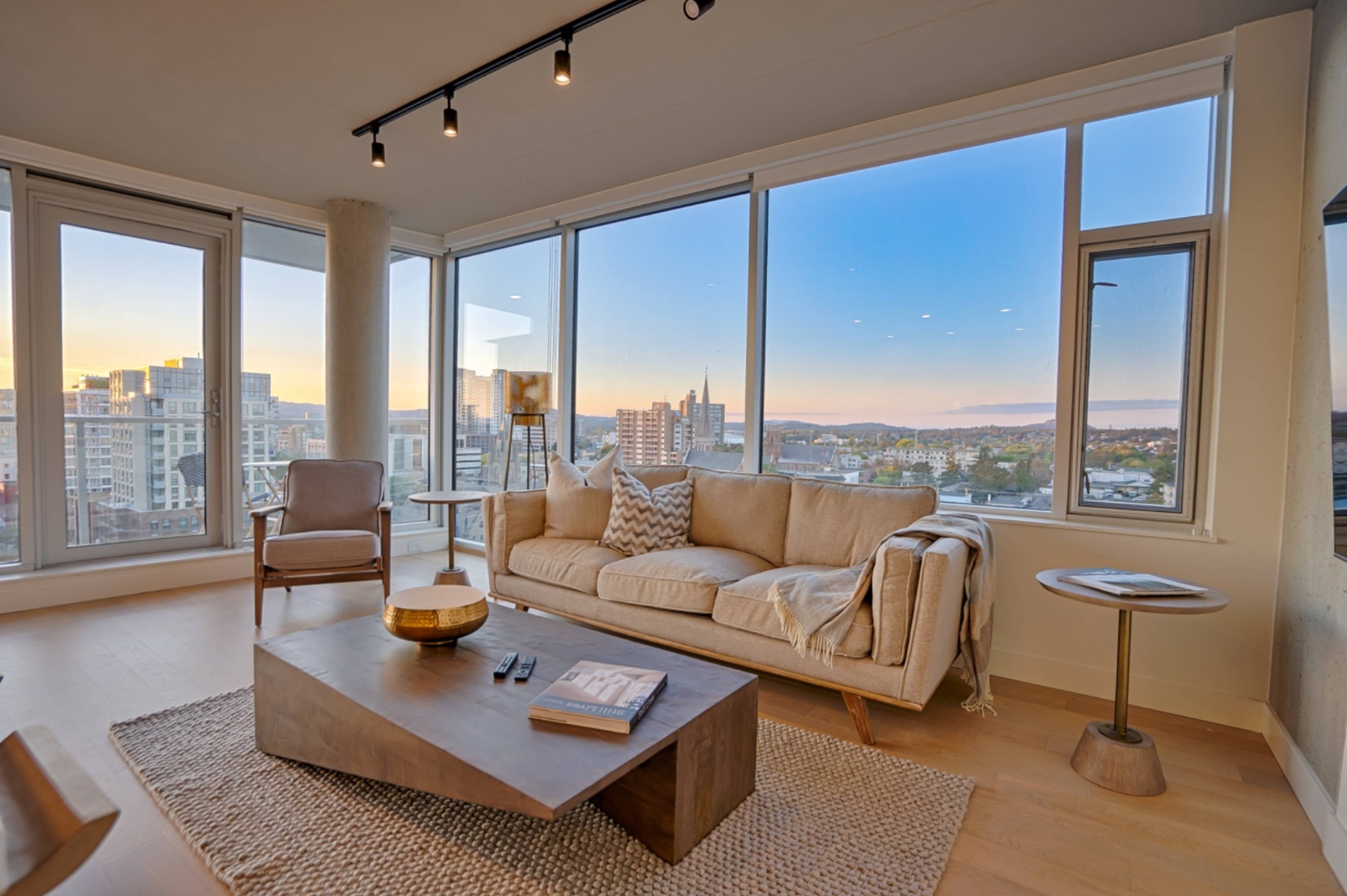 1 Bed  · 1 Bath for rent $3,300 / month