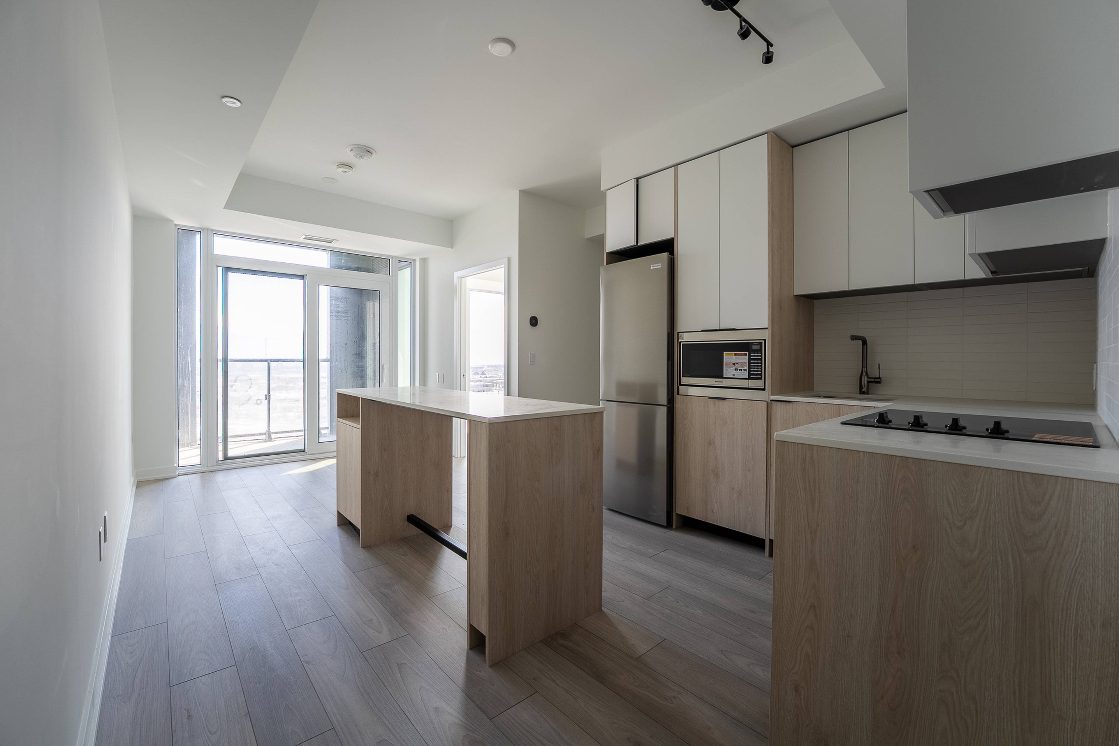 1 室  · 1 卫 for rent $2,000 / 月