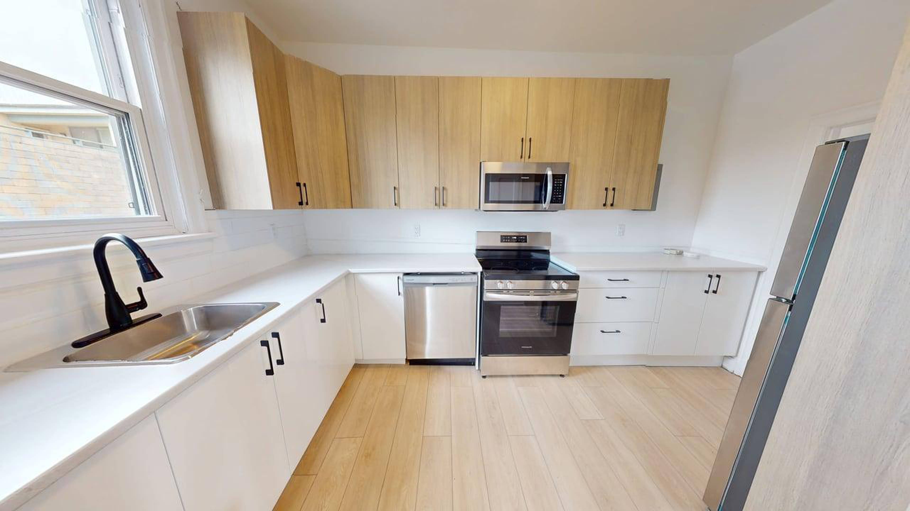 2 Bed  · 1 Bath for rent $2,299 / month