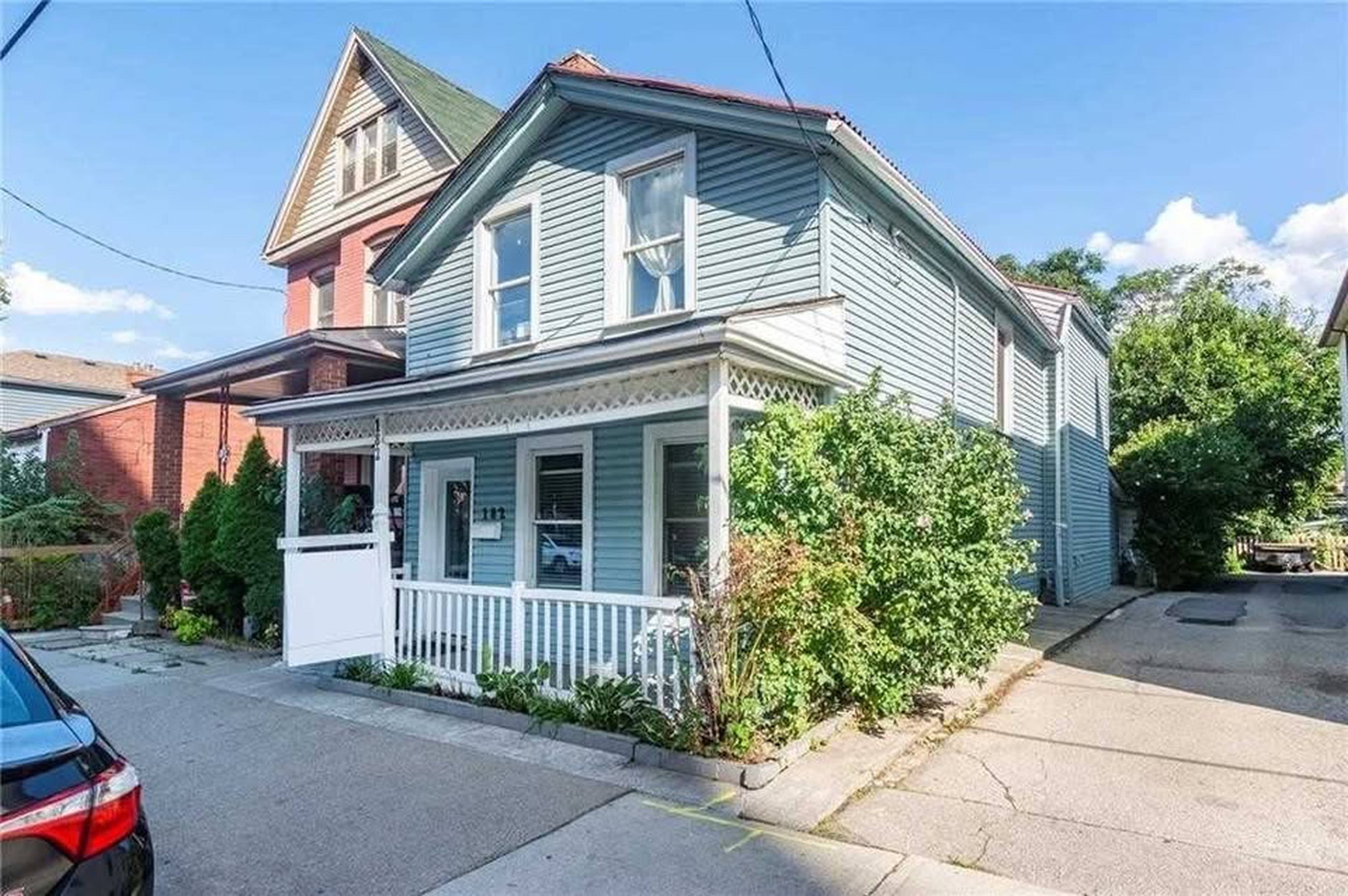 1 Bed  · 2 Bath for rent $650 / month