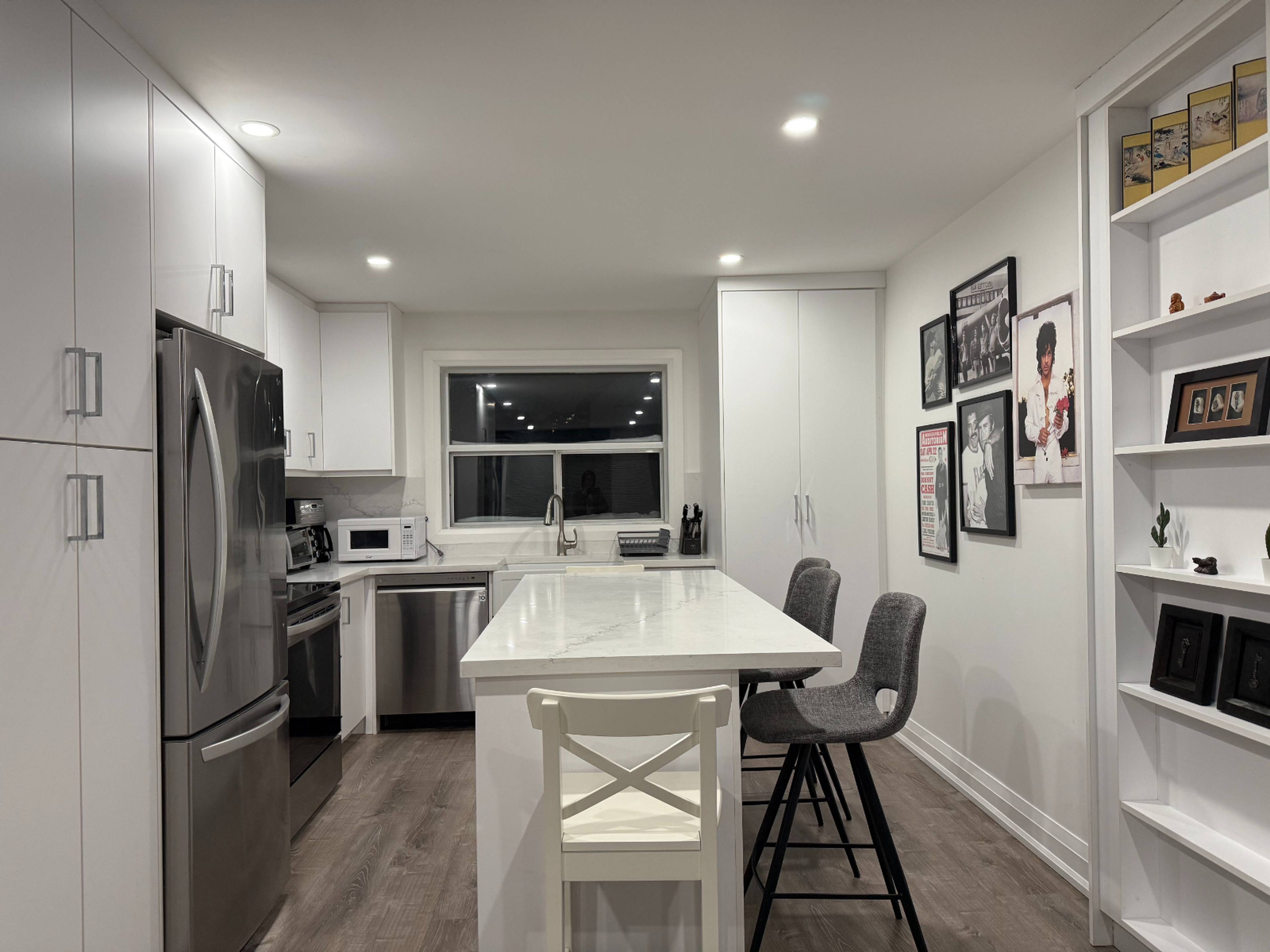 2 室  · 1 卫 for rent $2,750 / 月