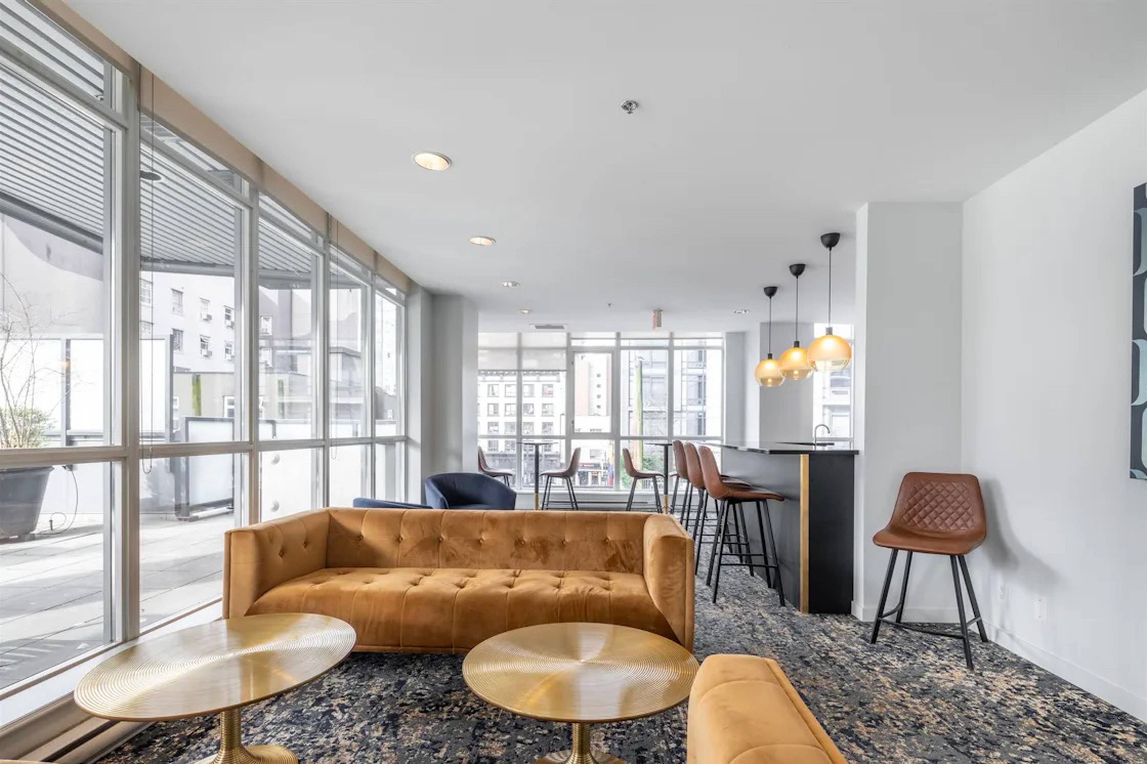 1155 Seymour St 12