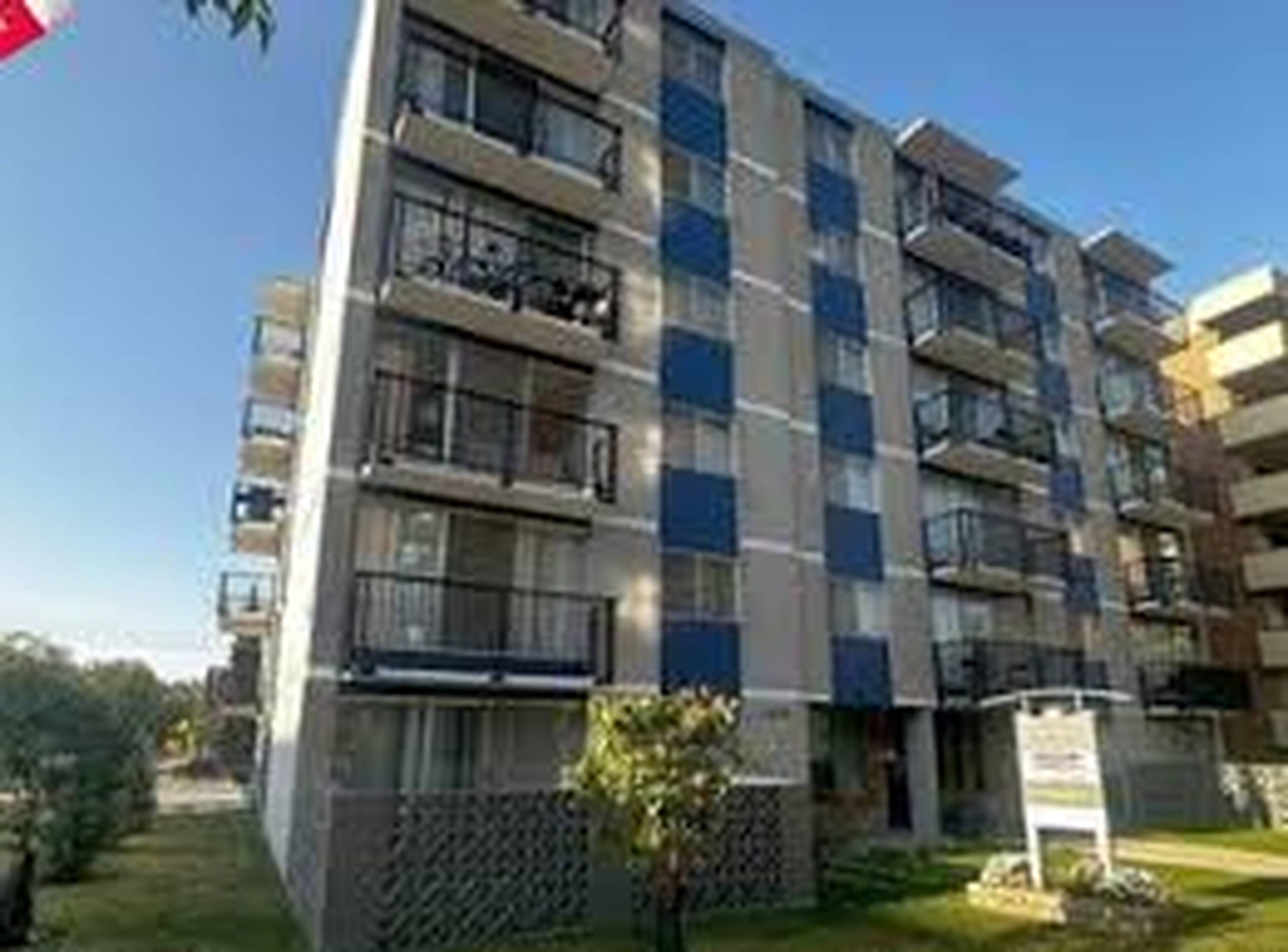 Room for rent $750 / month