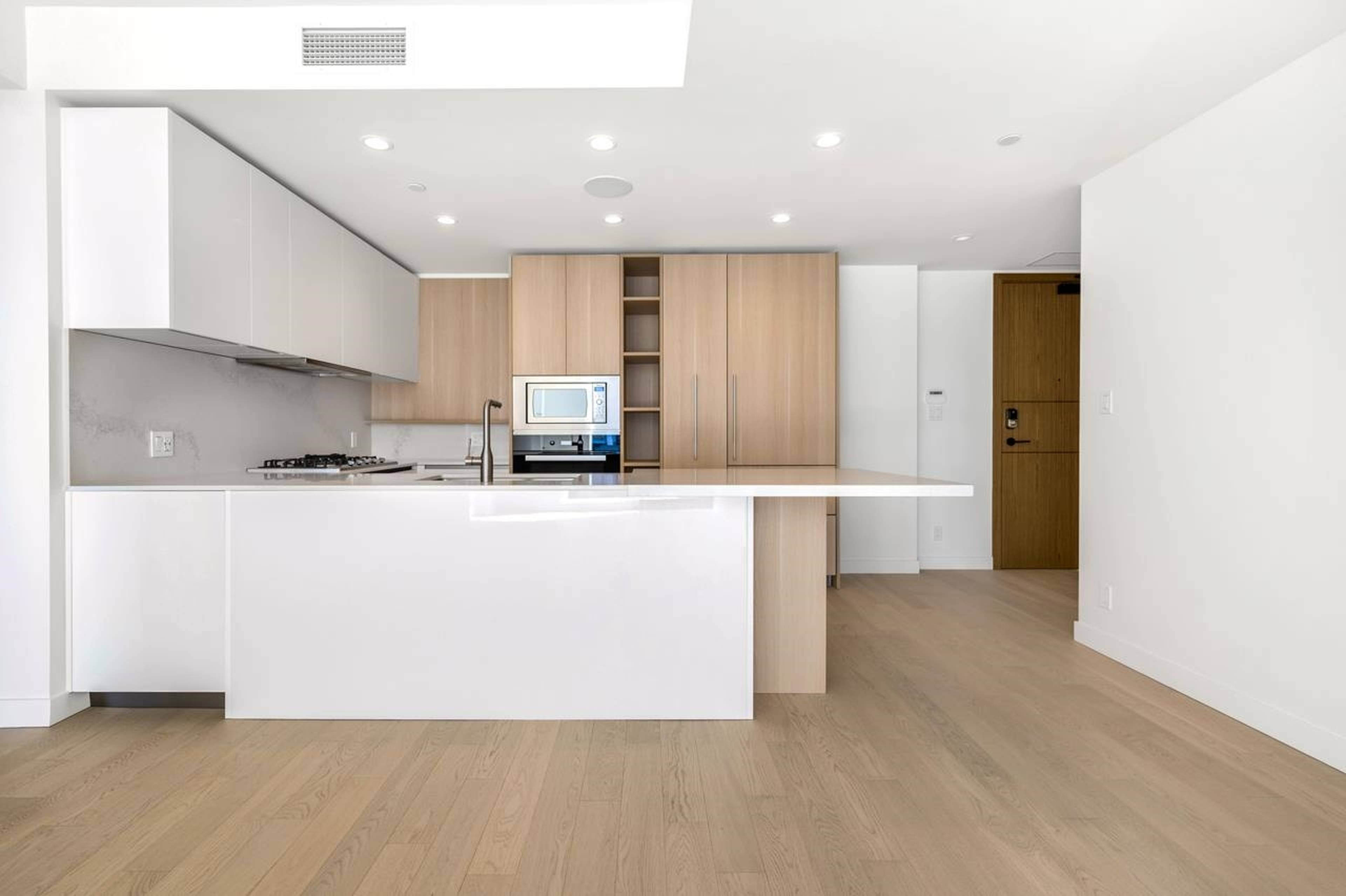 3 室  · 2 卫 for rent $5,600 / 月