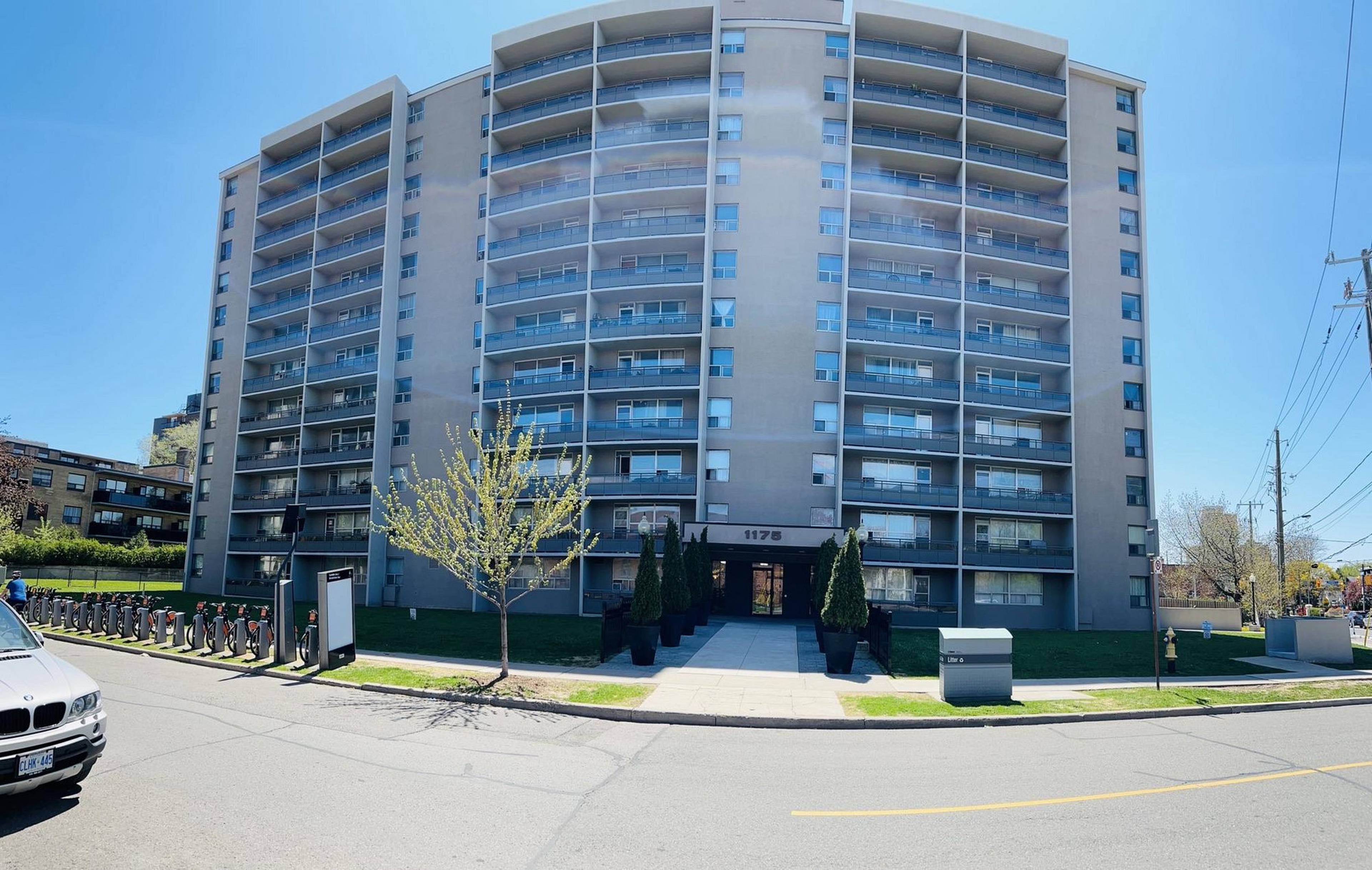 1 ch.  · 1 s. de bains for rent $1,690 / mois