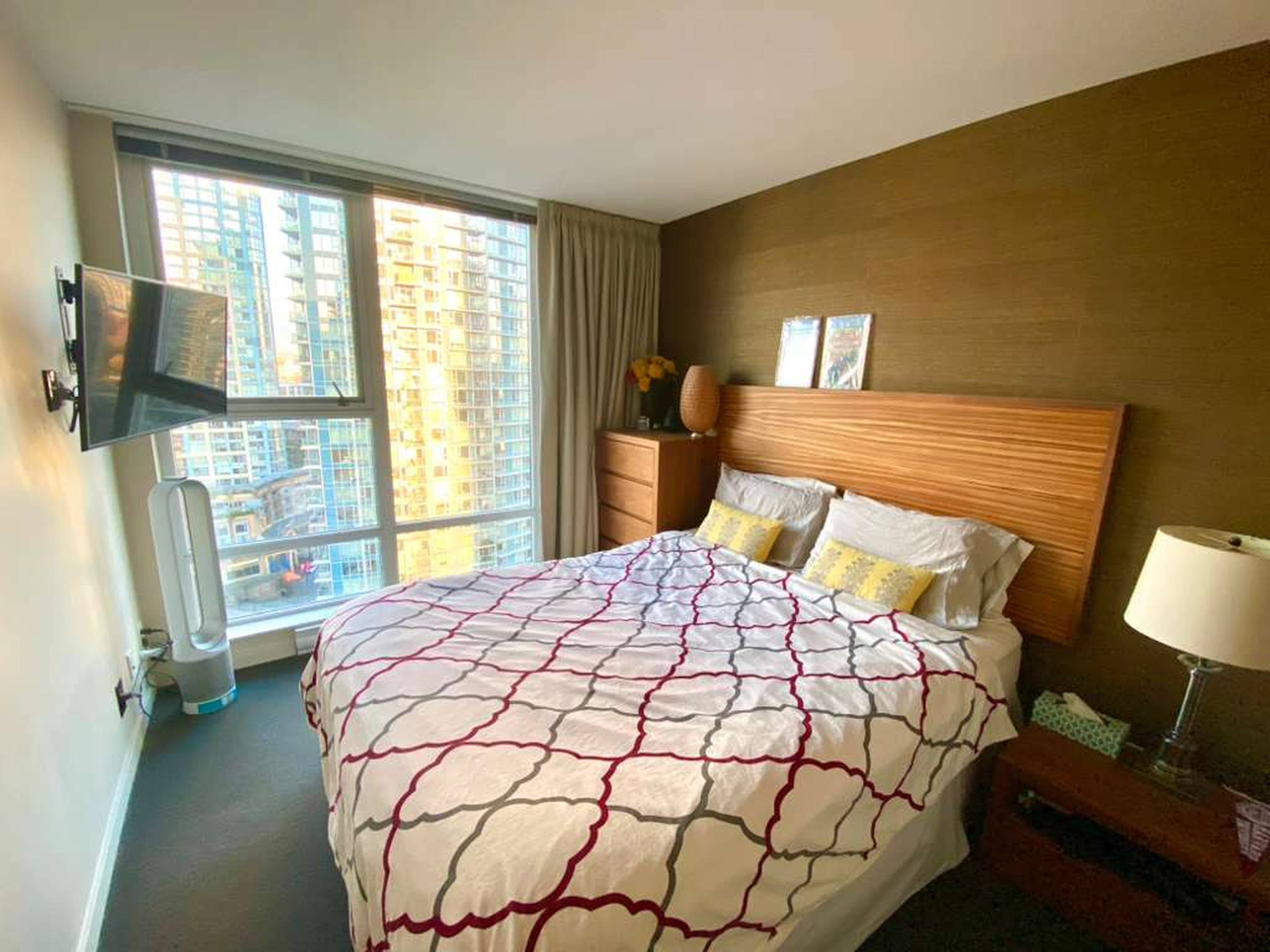 Room for rent $1,650 / month