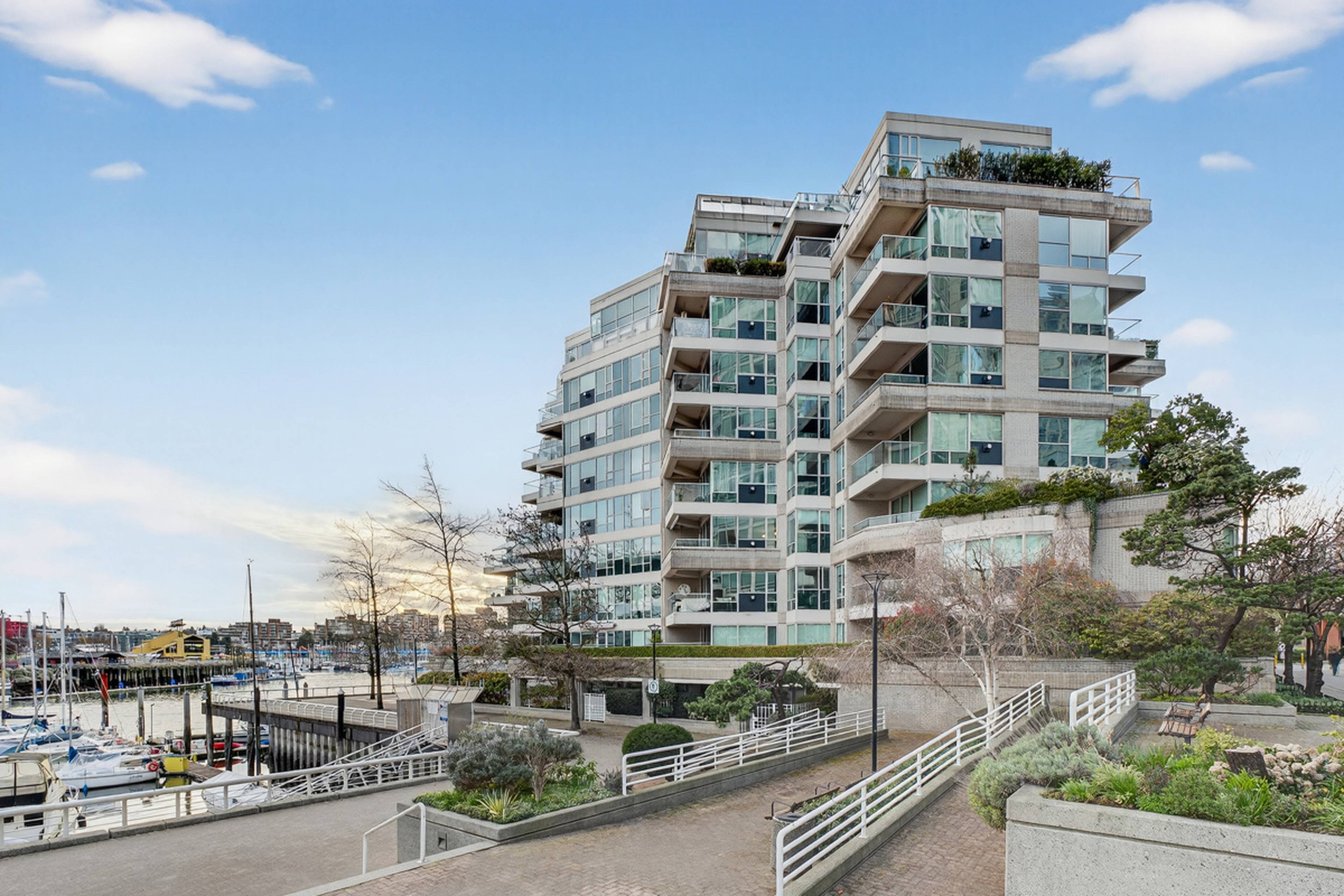 2 Bed  · 3 Bath for rent $7,500 / month