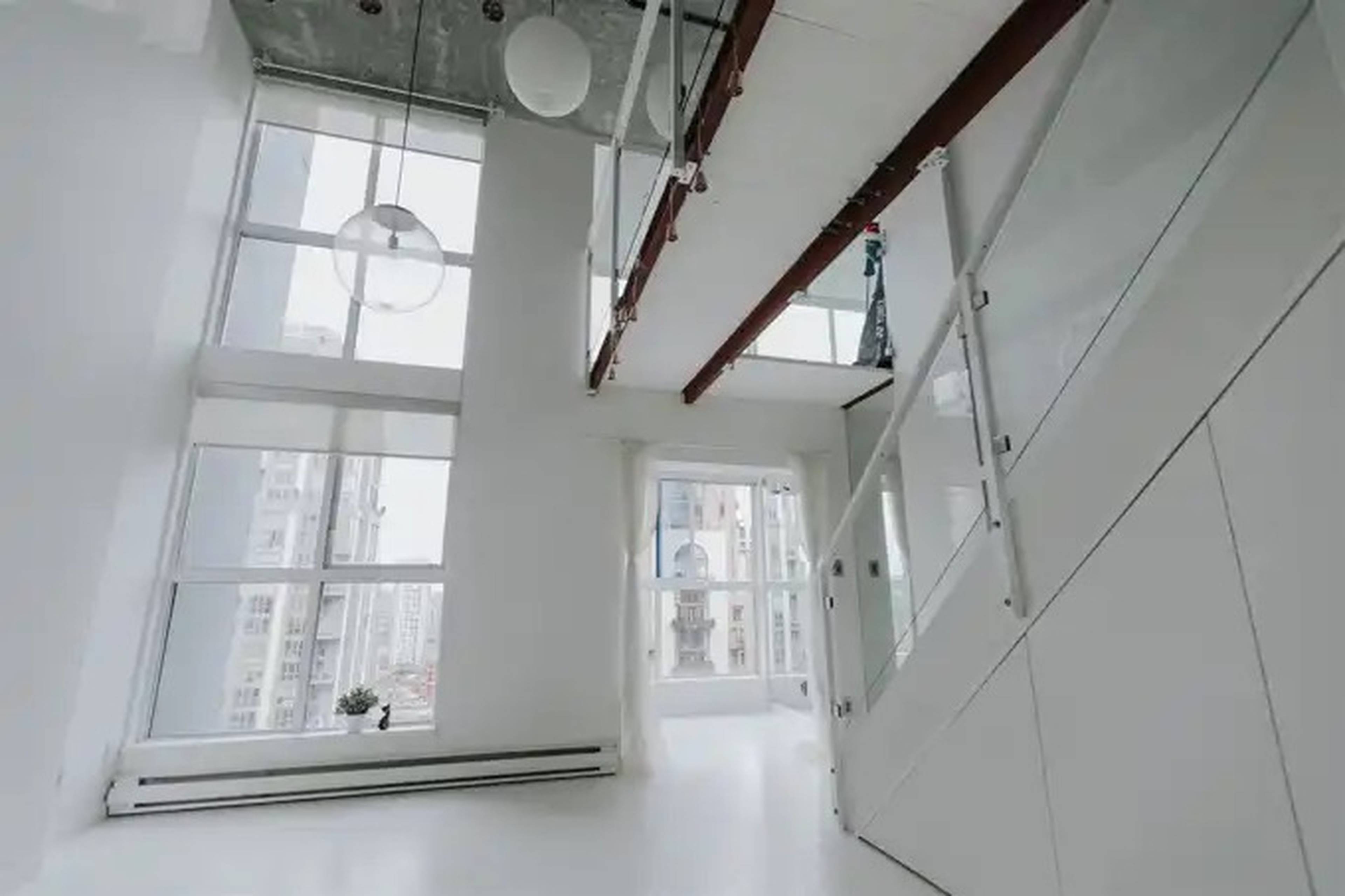 1 室  · 1 卫 for rent $2,600 / 月