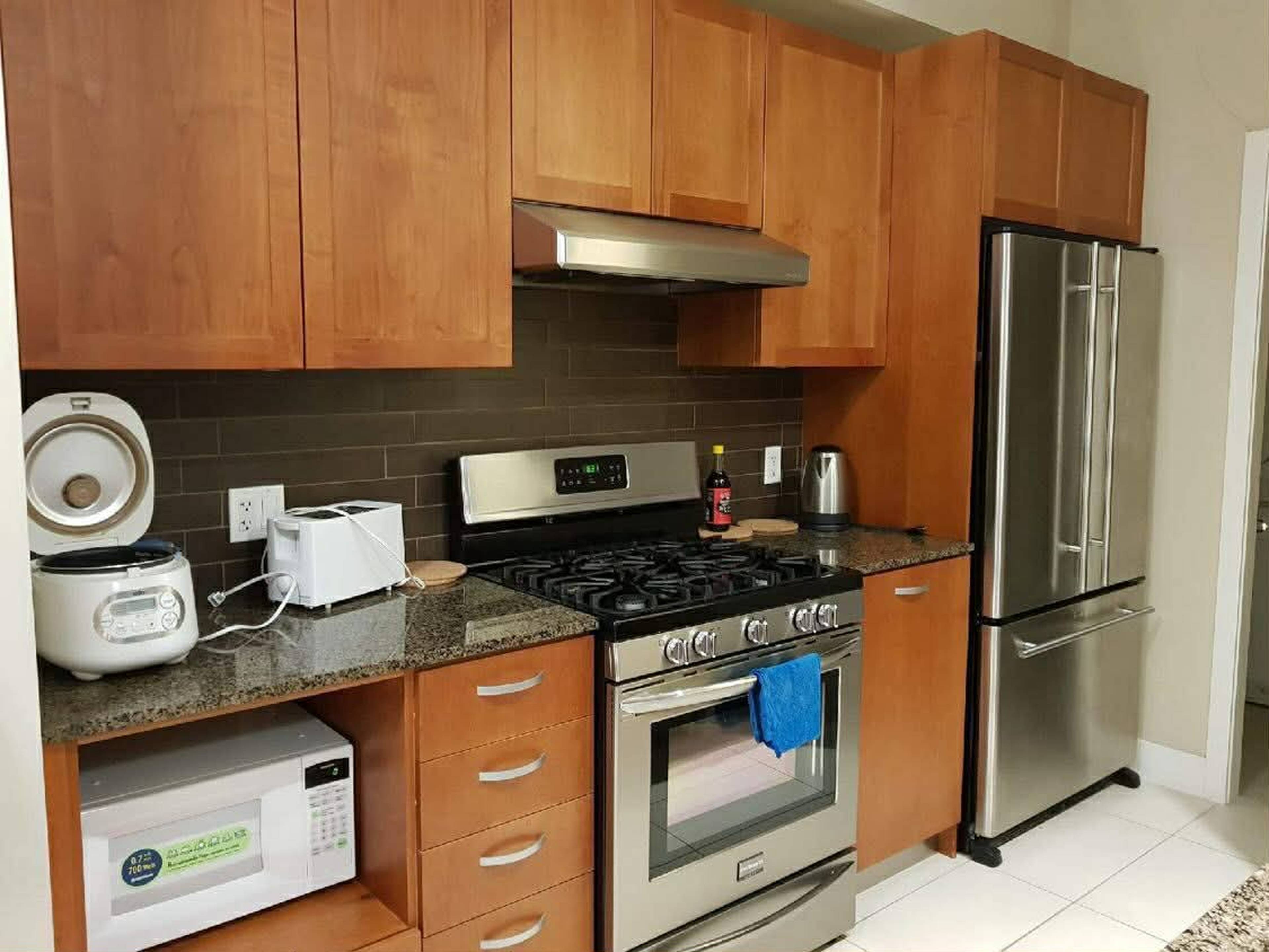 Room for rent $1,000 / month