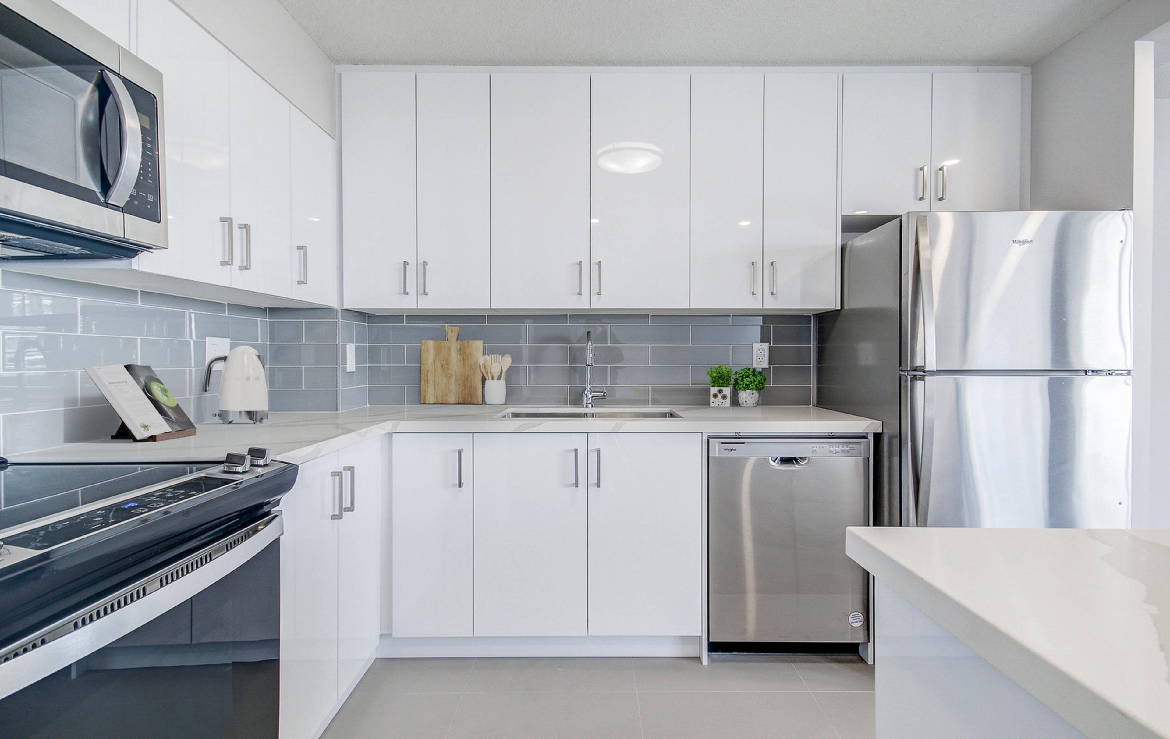 2 室  · 1 卫 for rent $2,655 / 月