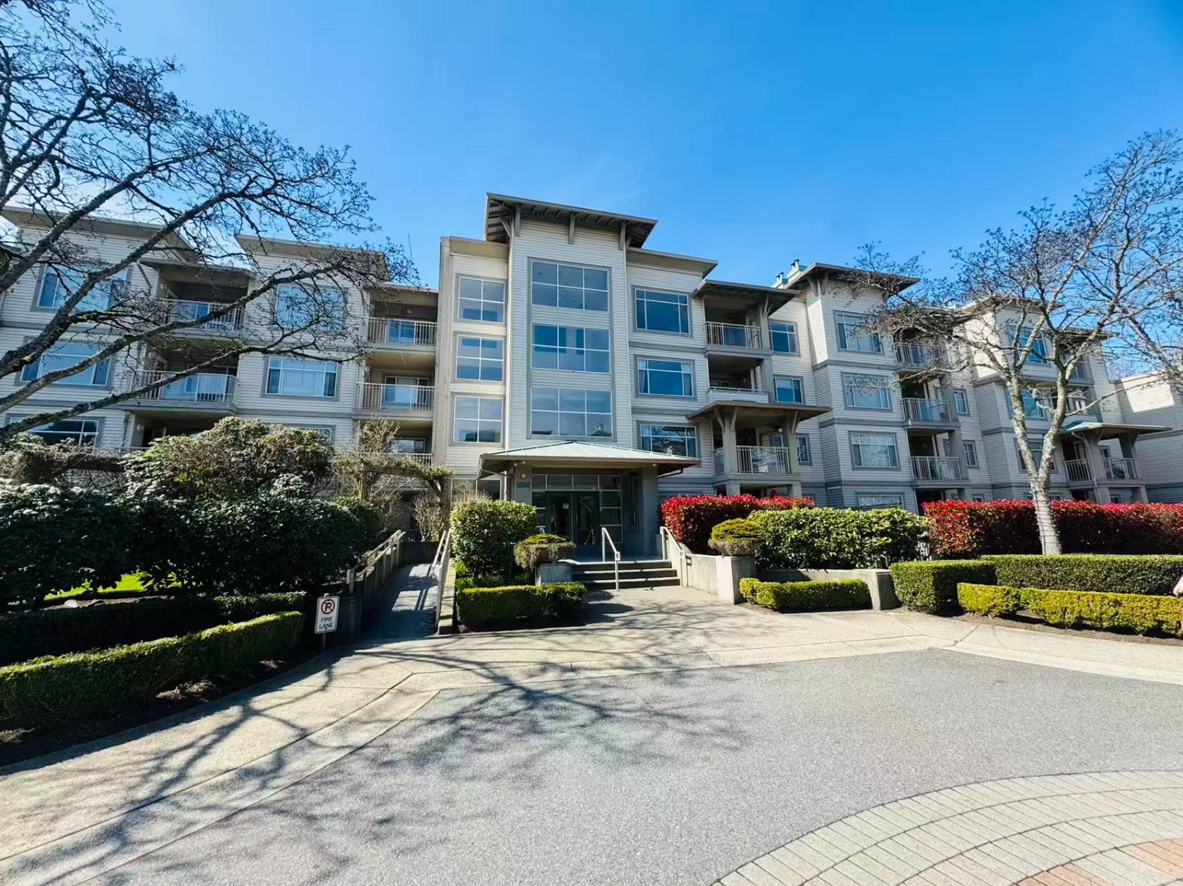 2 Bed  · 2 Bath for rent $2,400 / month