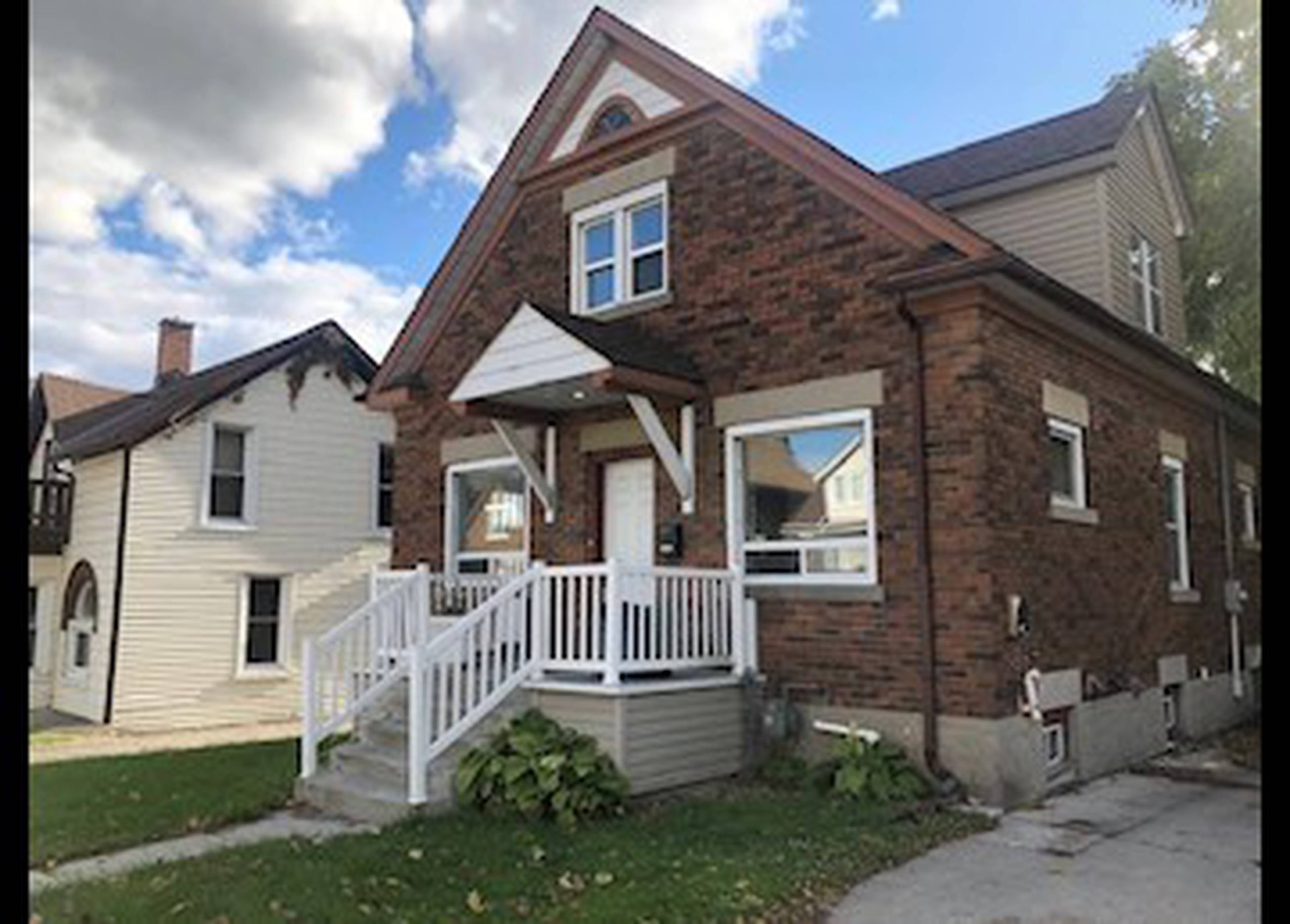 2 Bed  · 1 Bath for rent $1,495 / month