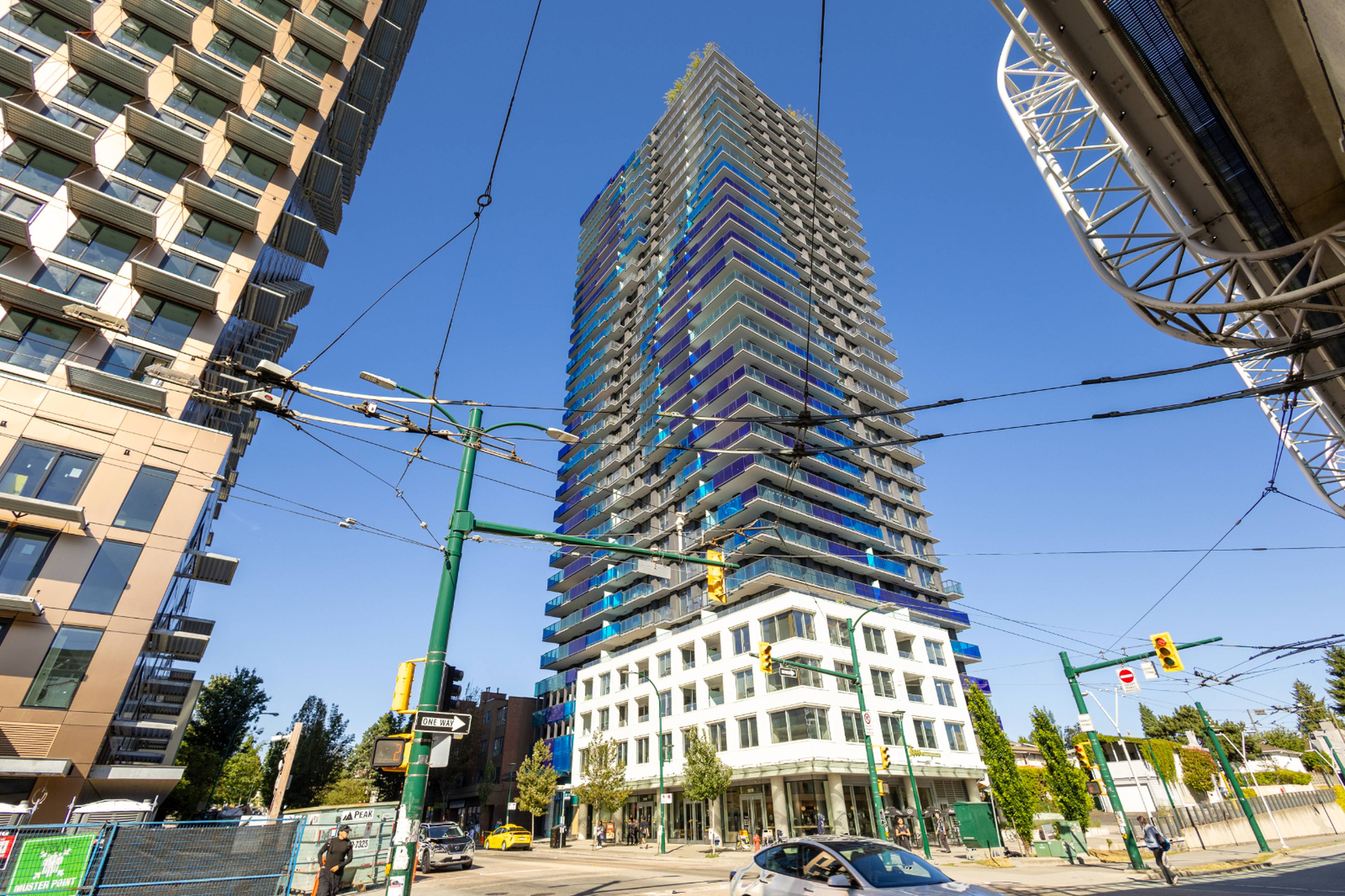 2 Bed  · 1 Bath for rent $2,700 / month