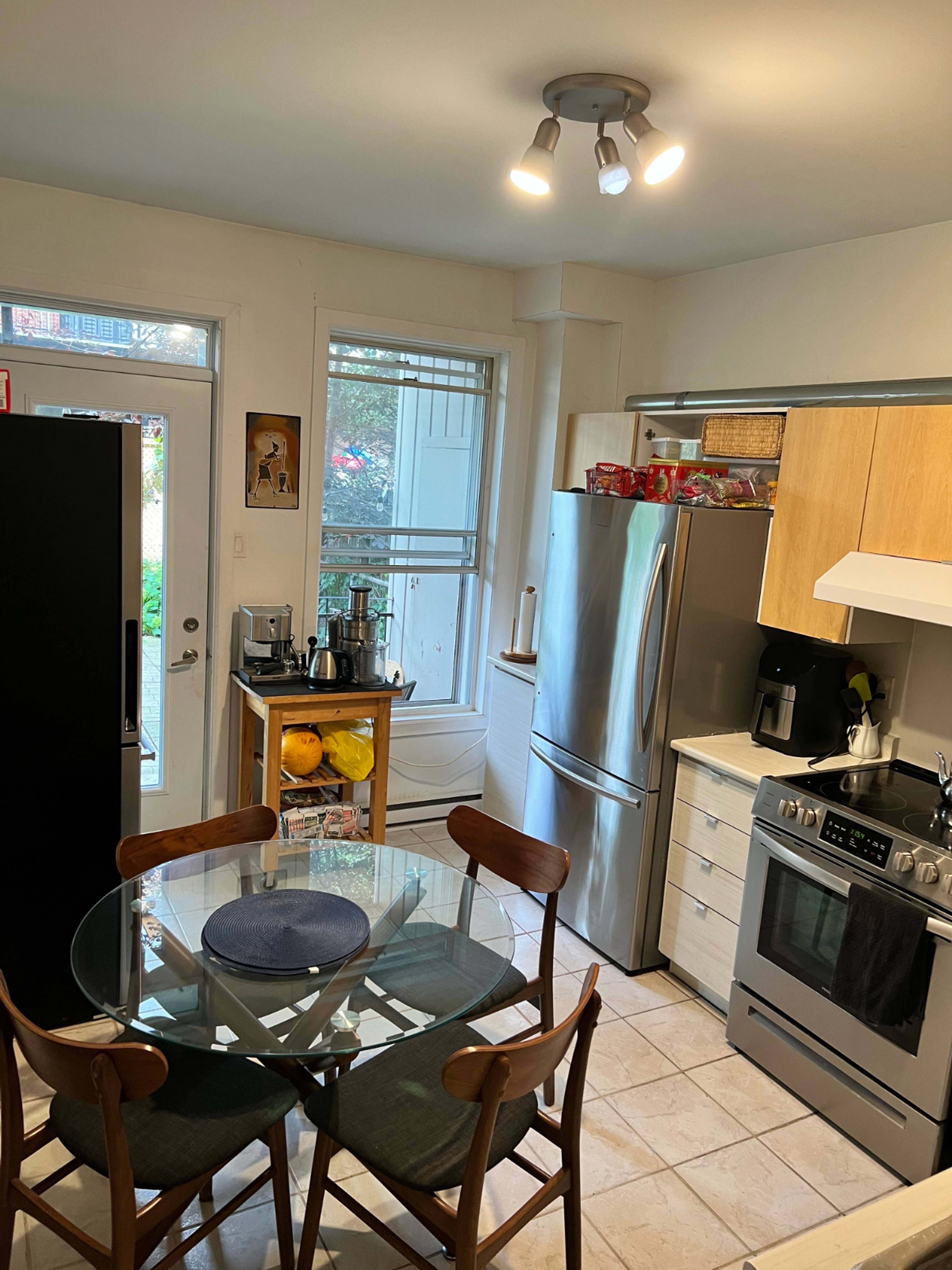 3 室  · 1 卫 for rent $1,860 / 月