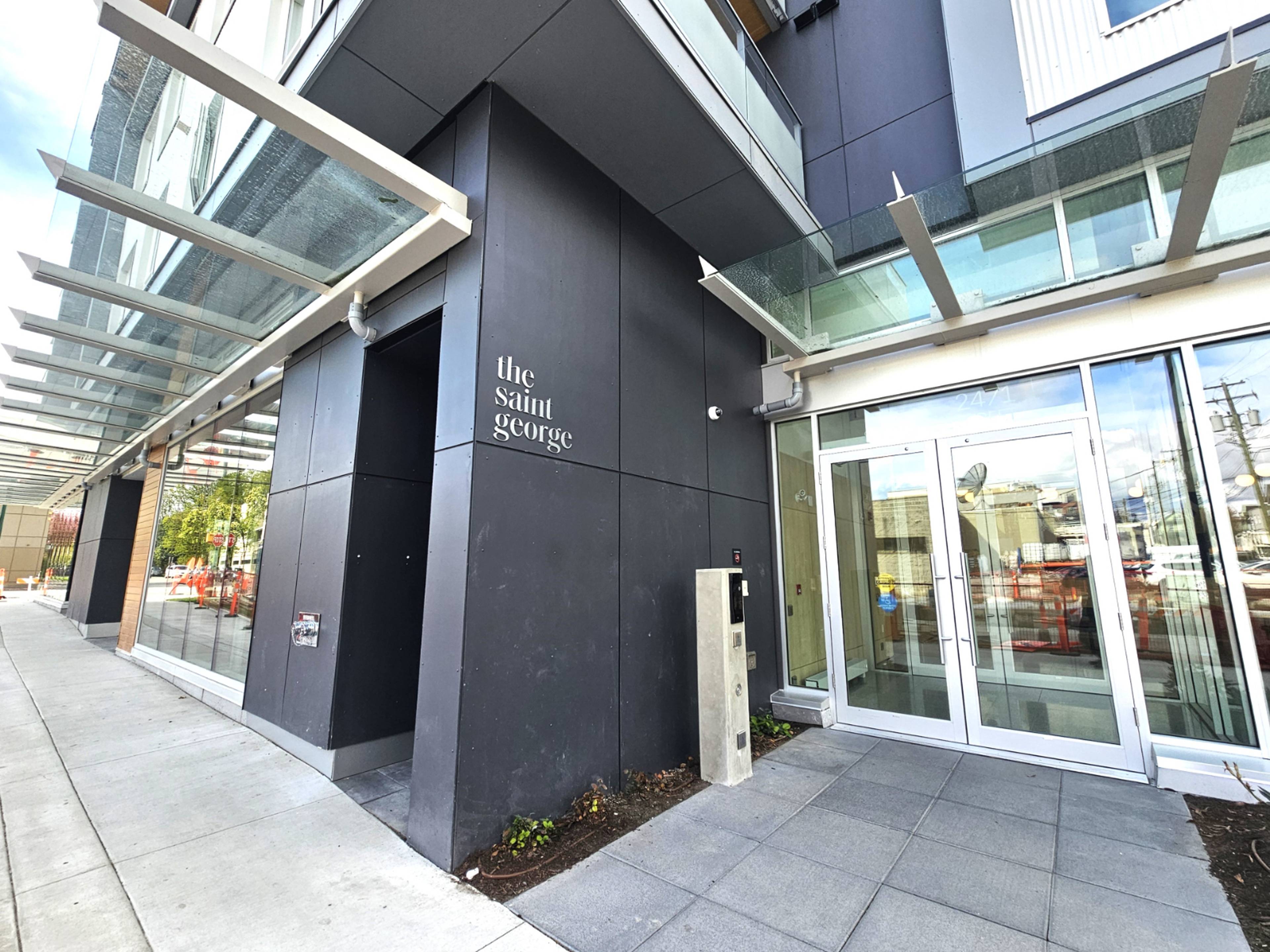 2 Bed  · 2 Bath for rent $2,400 / month