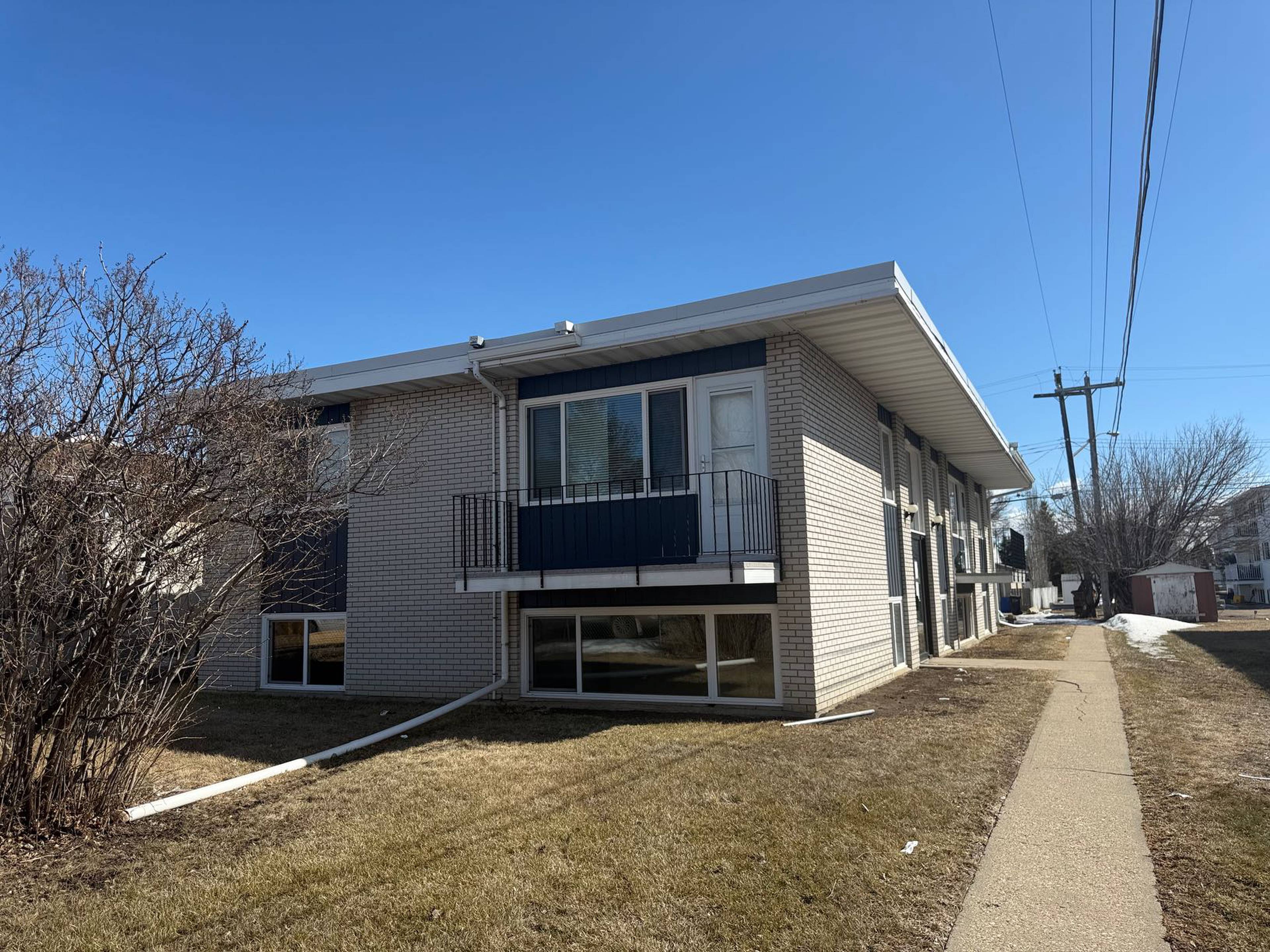Studio  · 1 Bath for rent $962 / month