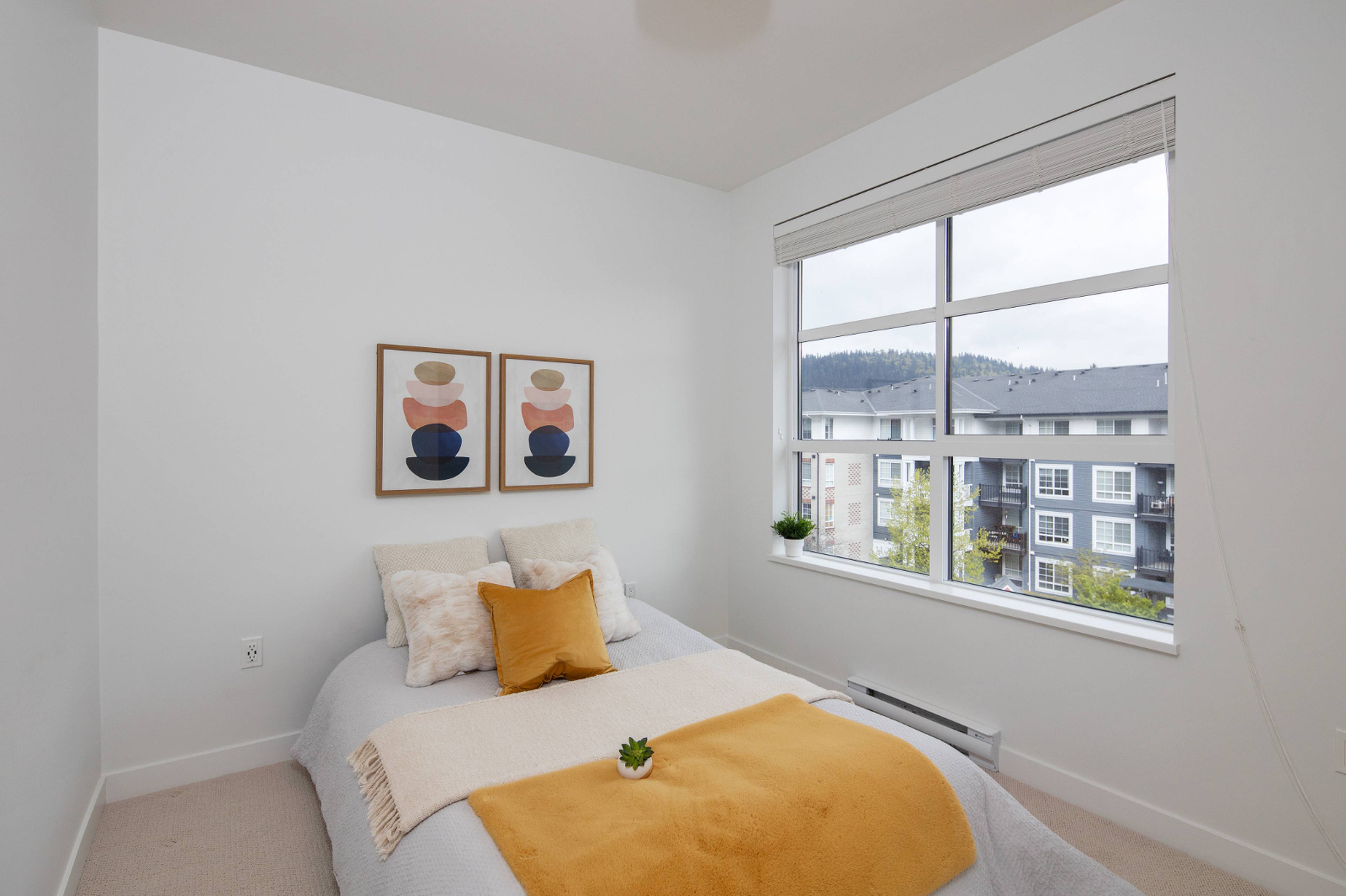 603 Regan Ave 12