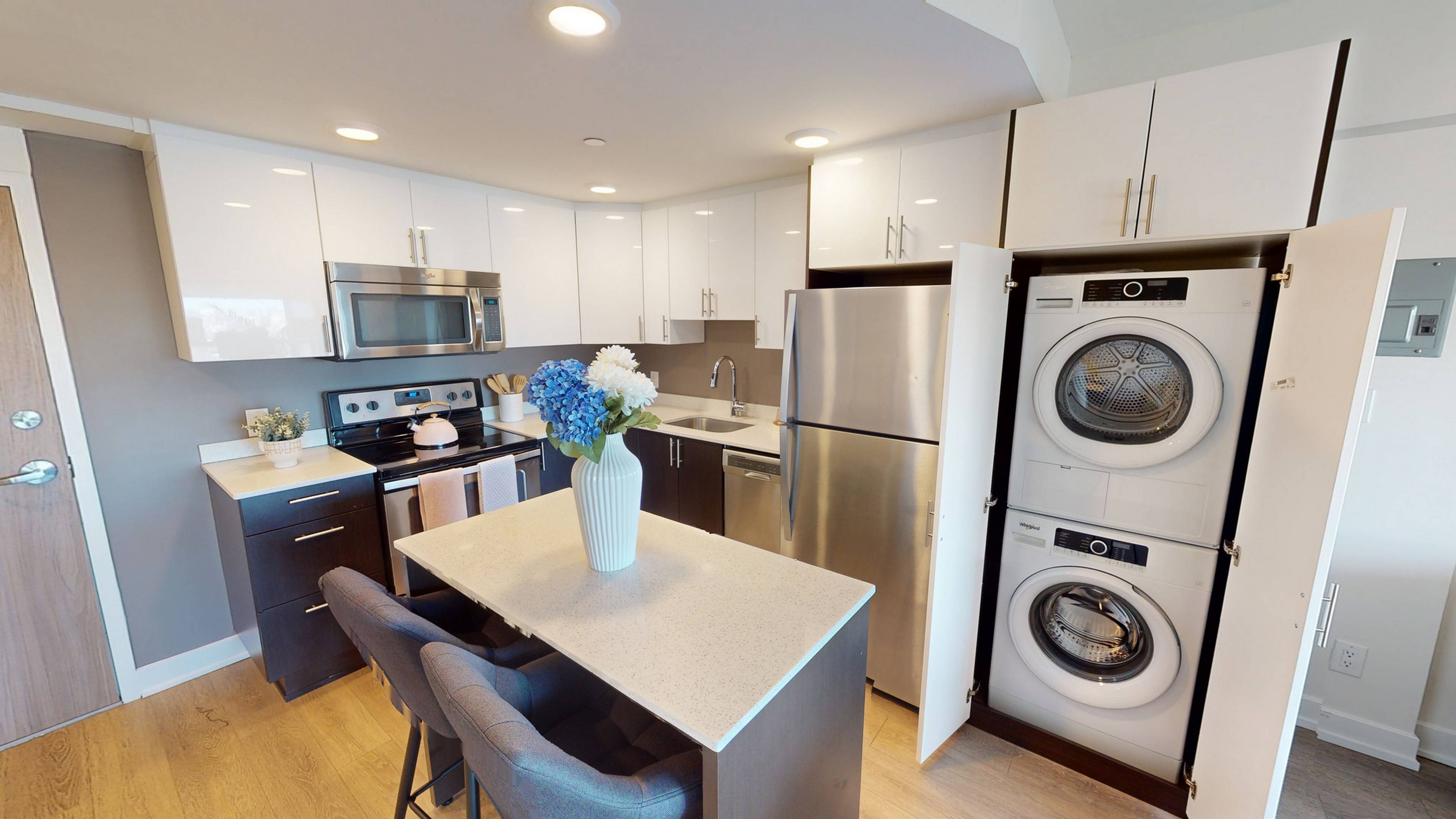 2 Bed  · 1 Bath for rent $2,599 / month