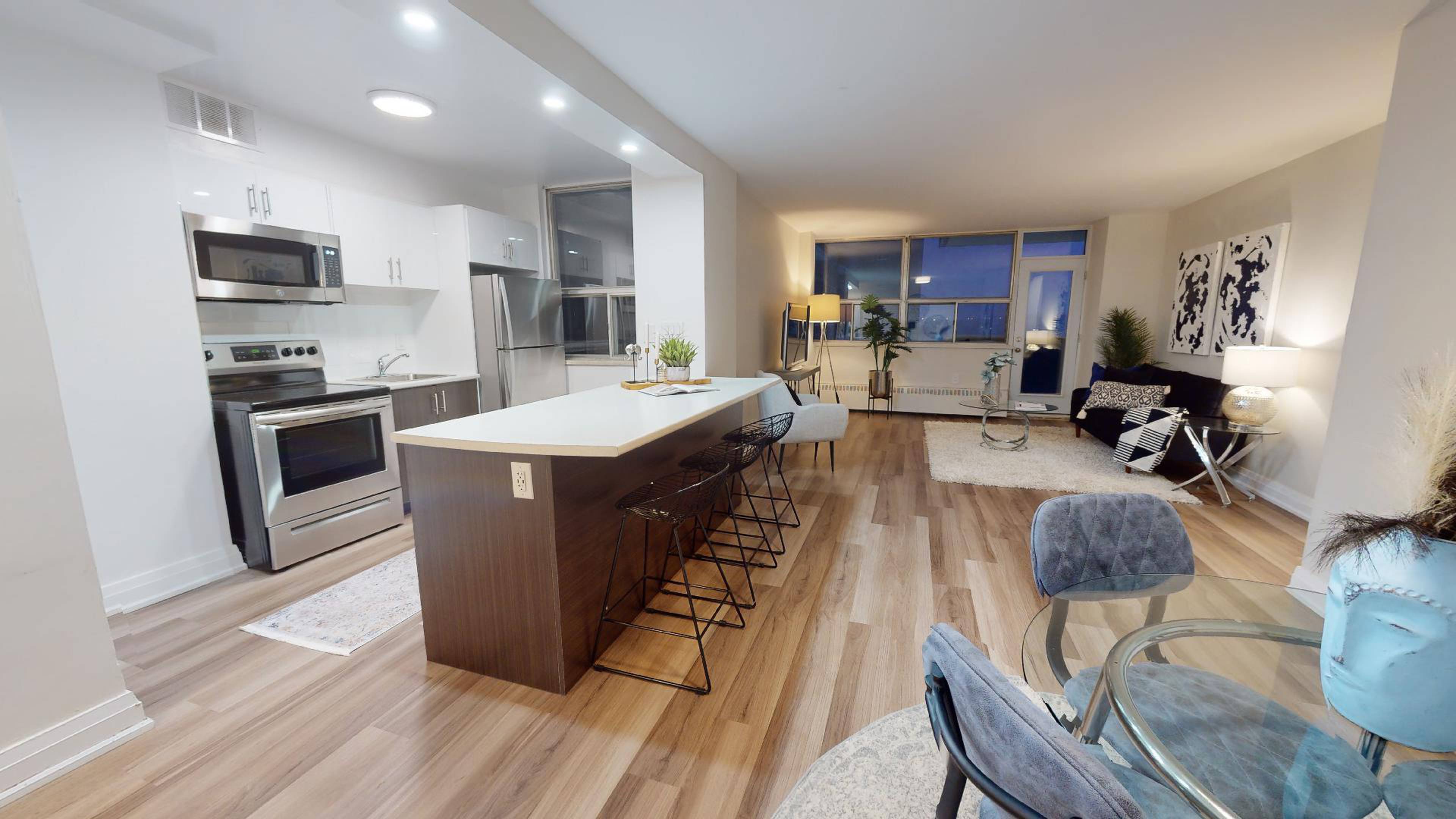 2 Bed  · 1 Bath for rent $1,849 / month