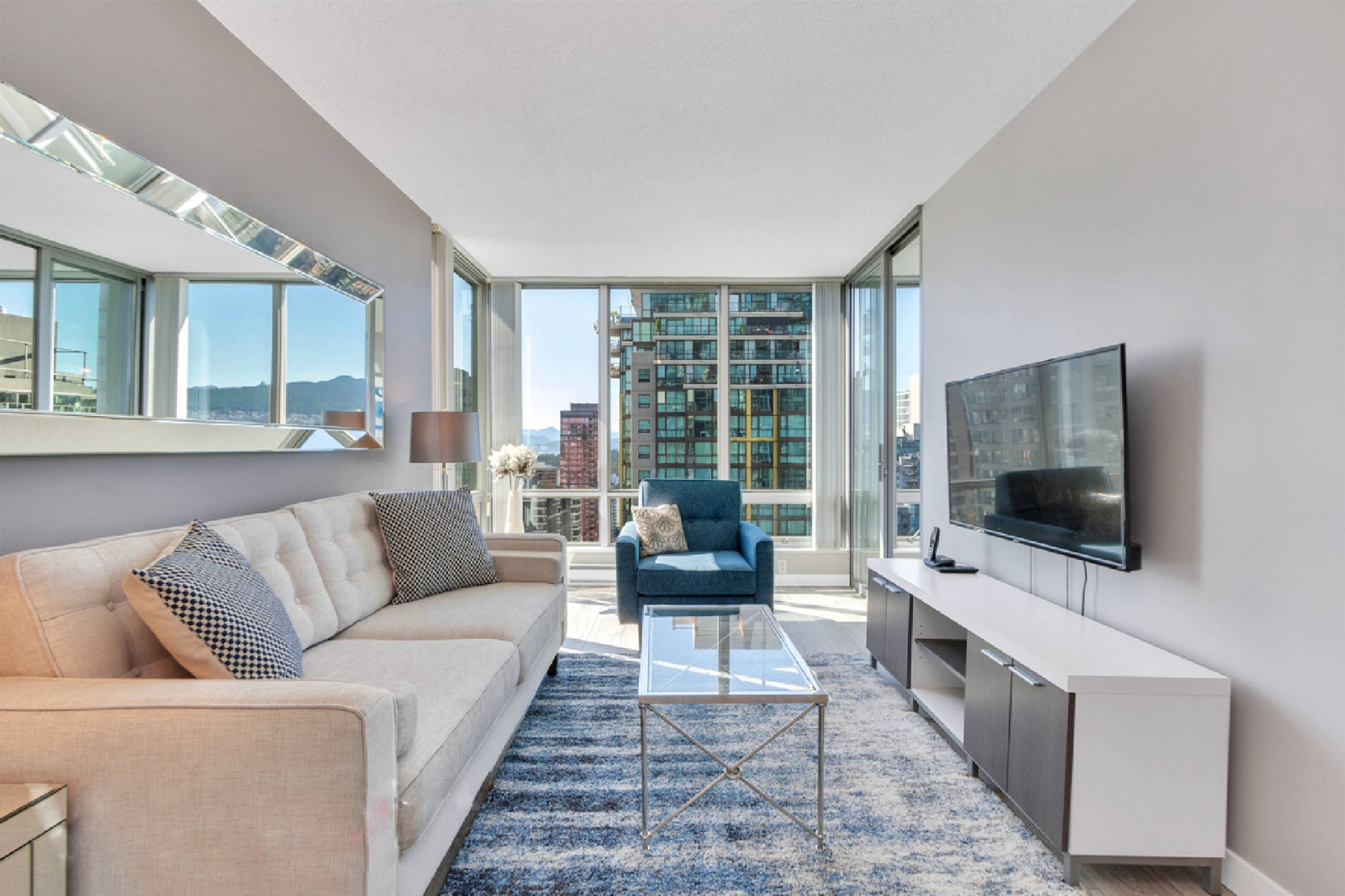 1288 W Georgia St 16