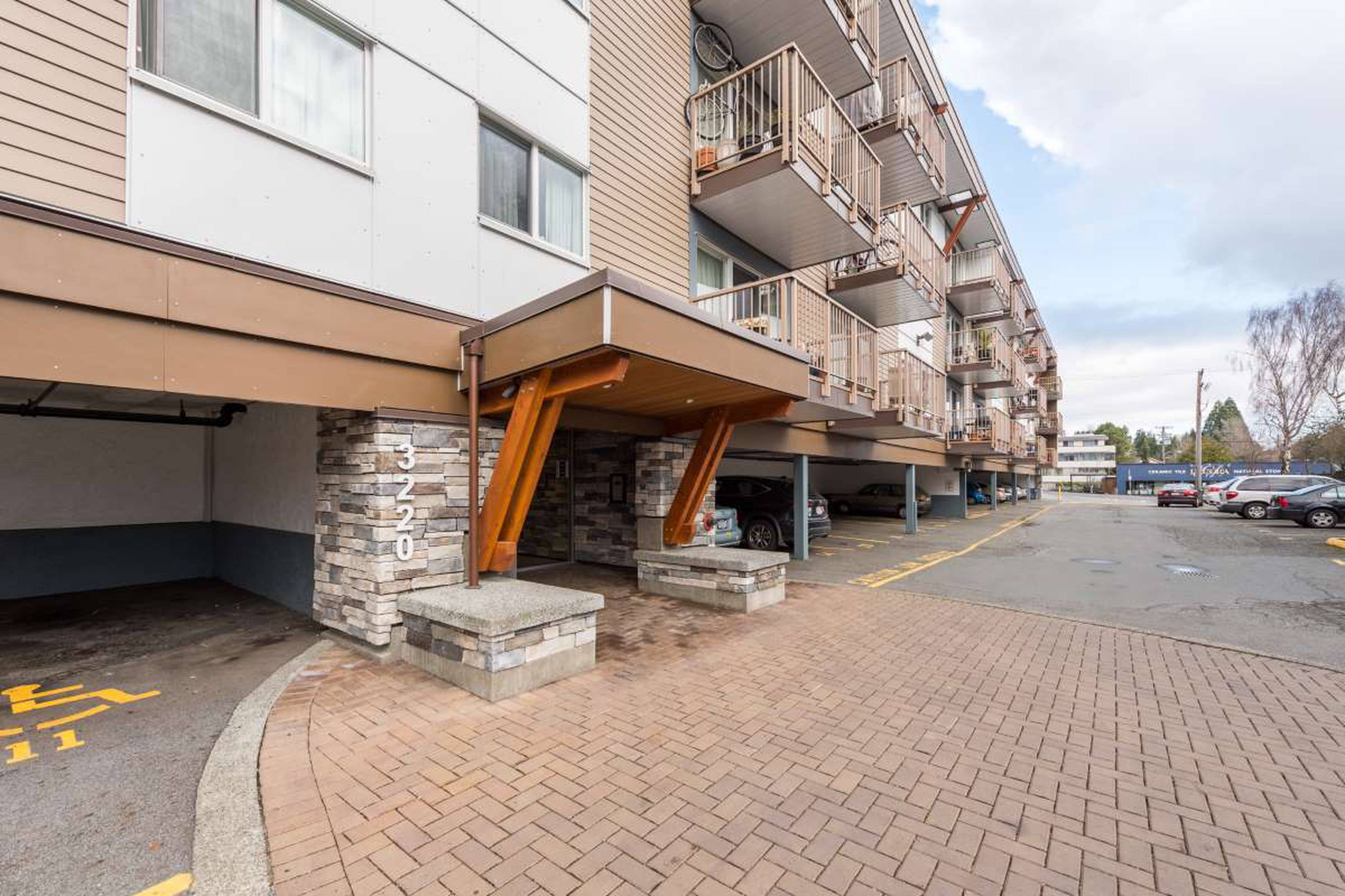 2 Bed  · 1 Bath for rent $2,445 / month