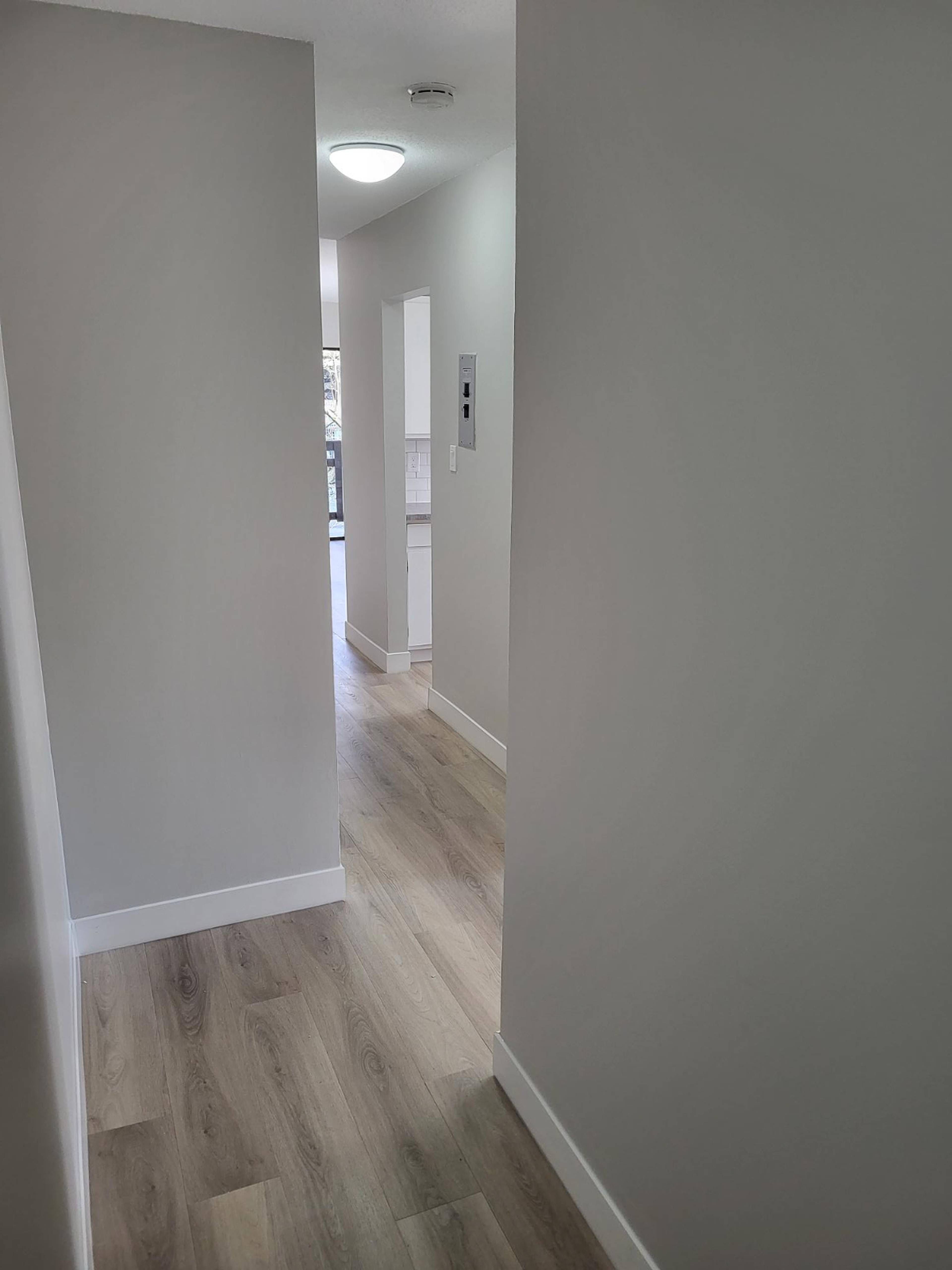 131 6th St W 7