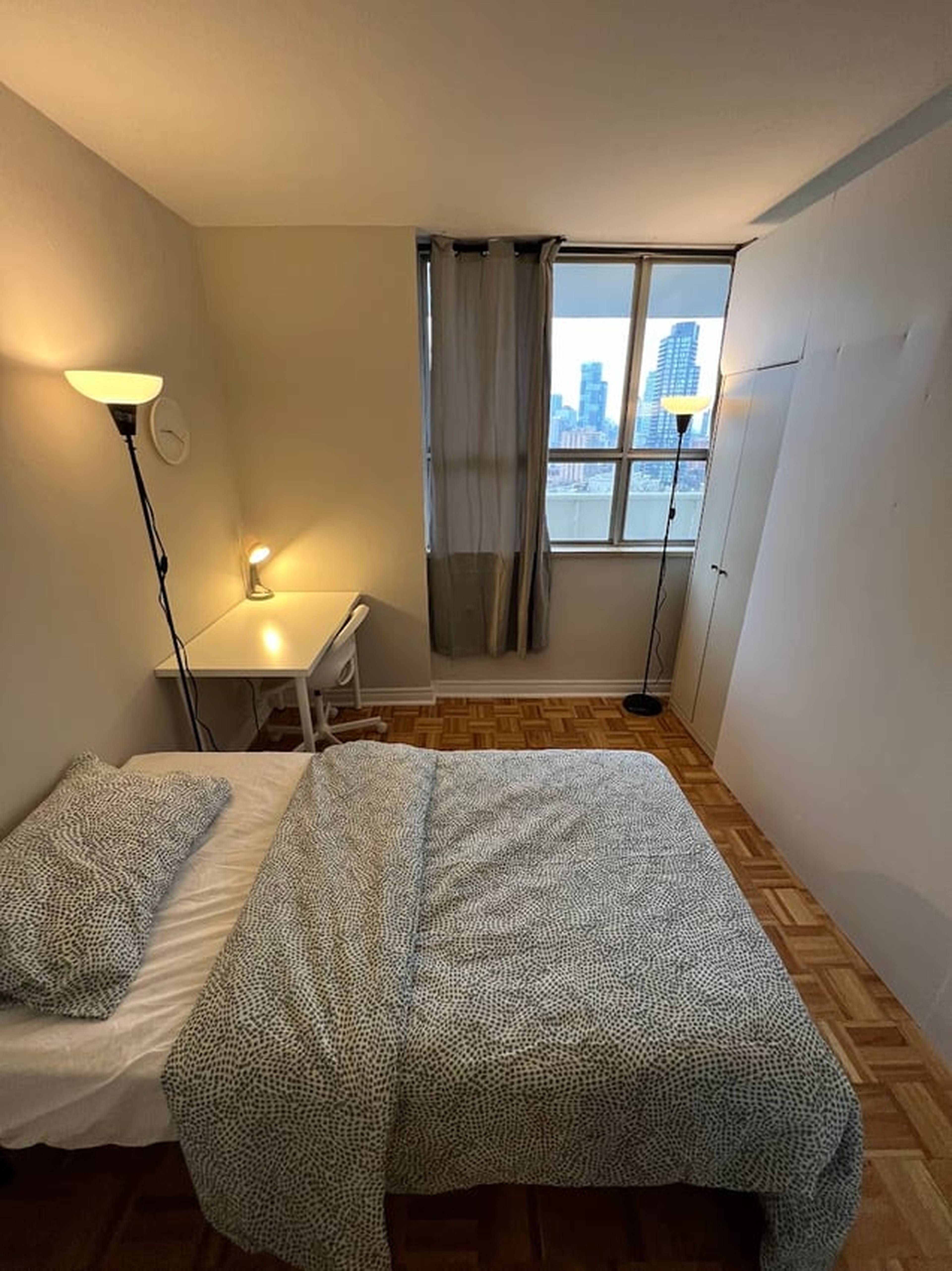Room for rent $780 / month