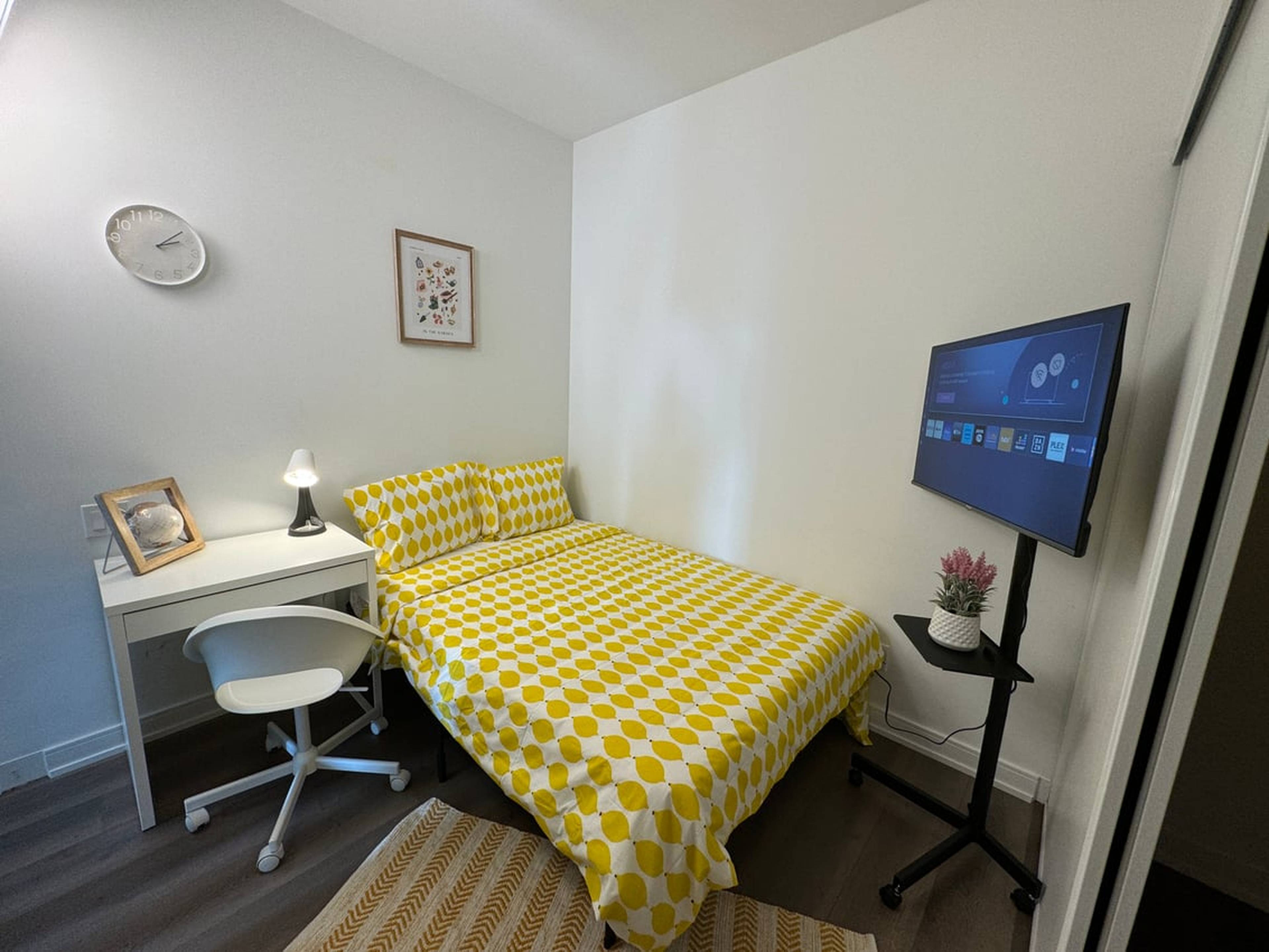 Room for rent $1,080 / month